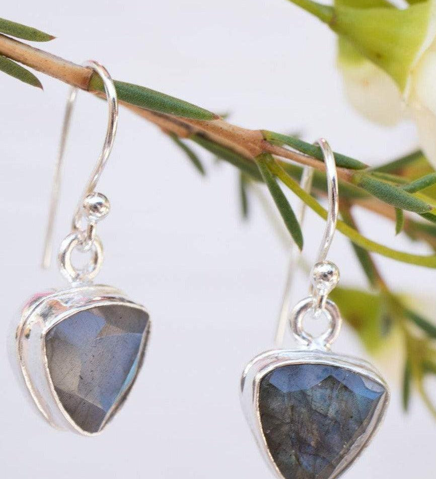 Labradorite Earrings ~ Sterling Silver 925 ~ME005 - Maresia Jewelry