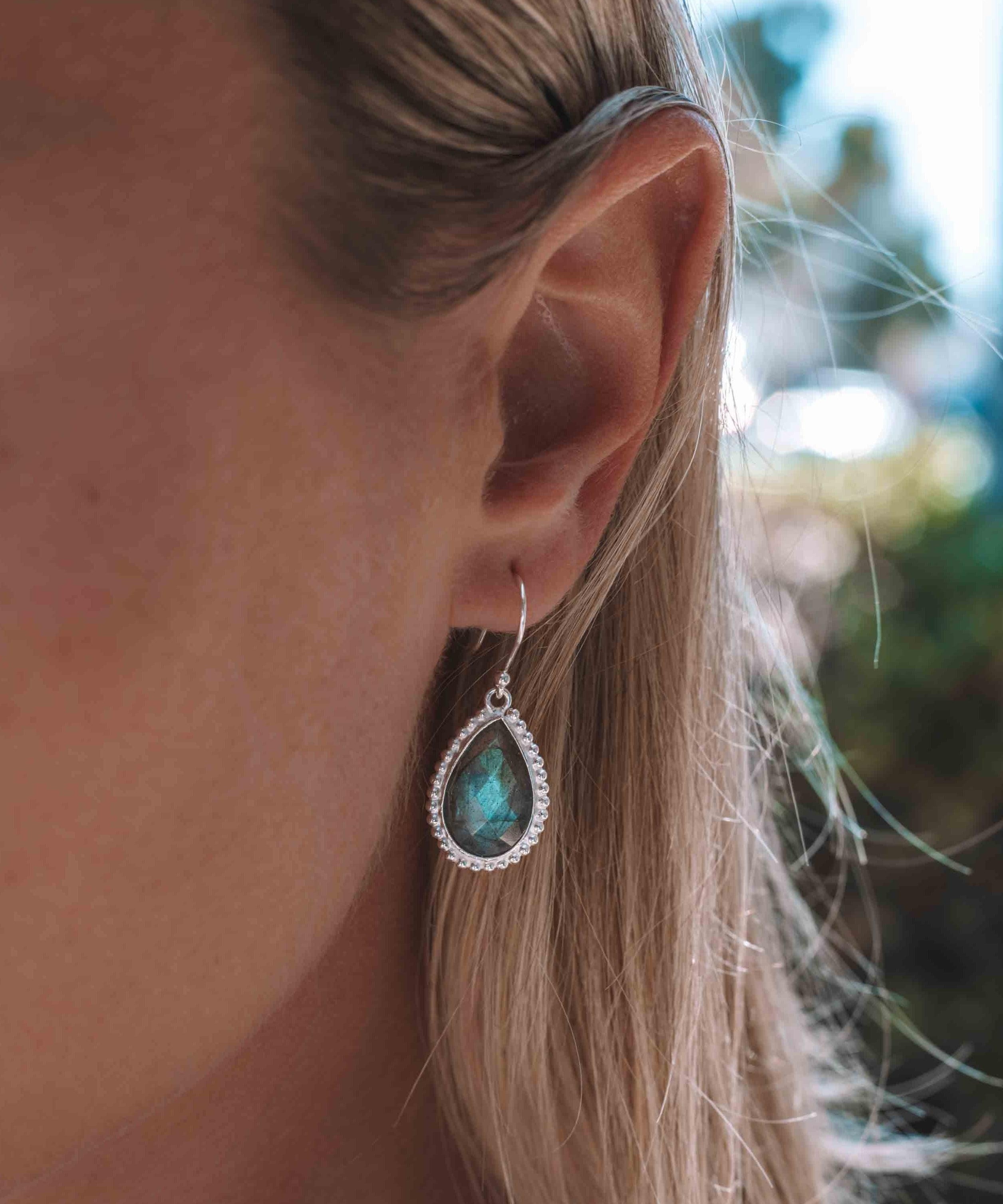 Labradorite Earrings ~ Sterling Silver 925 ~ ME197 - Maresia Jewelry