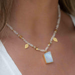 Labradorite, Moonstone or Rose Quartz Bead Necklace ~ Charm ~ Gold plated 18k ~ Bohemian ~ MN120