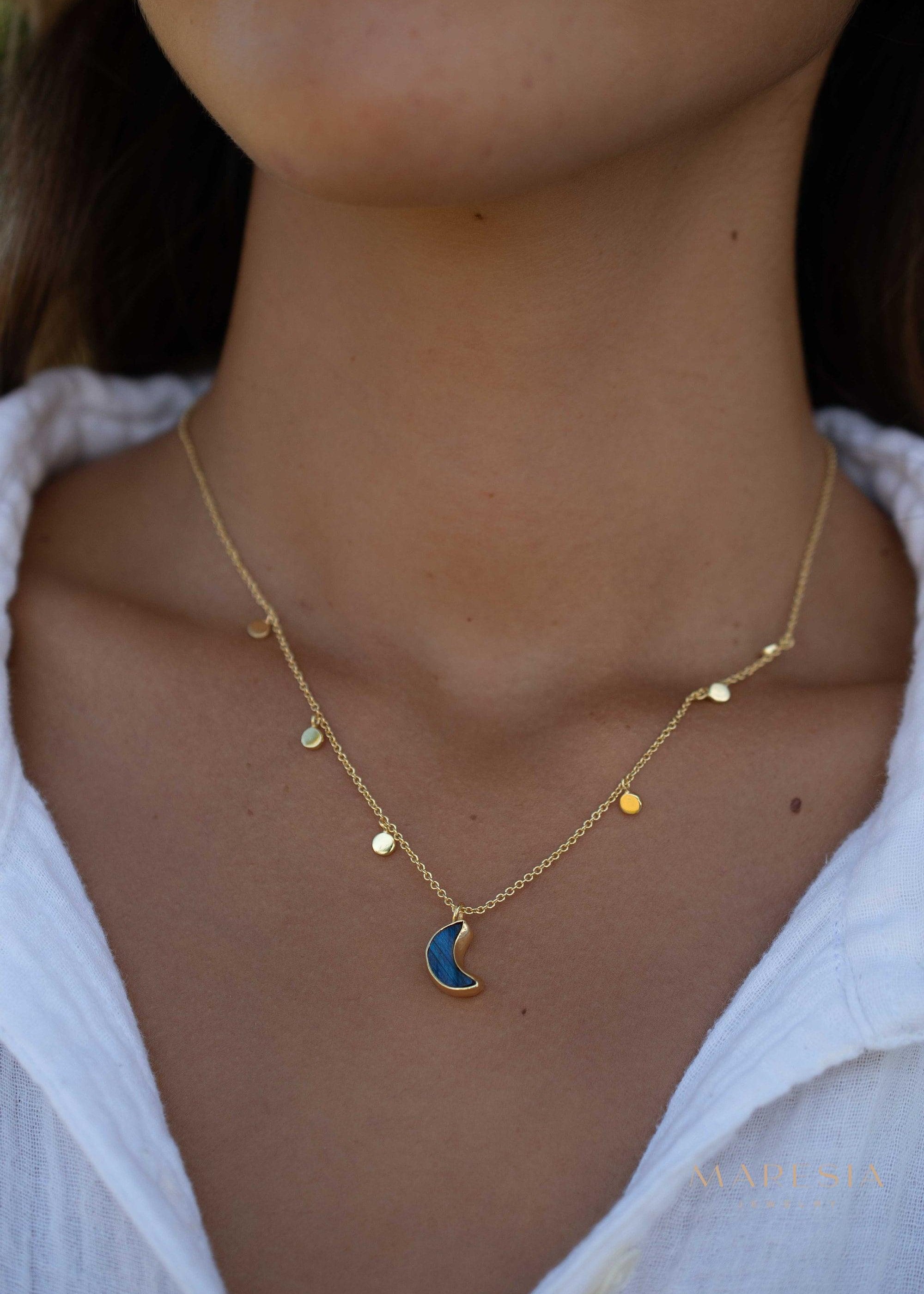 Labradorite, Moonstone or Rose Quartz Necklace ~ Gold Plated 18k ~ Jewelry ~ Minimalist~ Handmade~ Thin Chain~ Delicate ~Layered ~ MN129