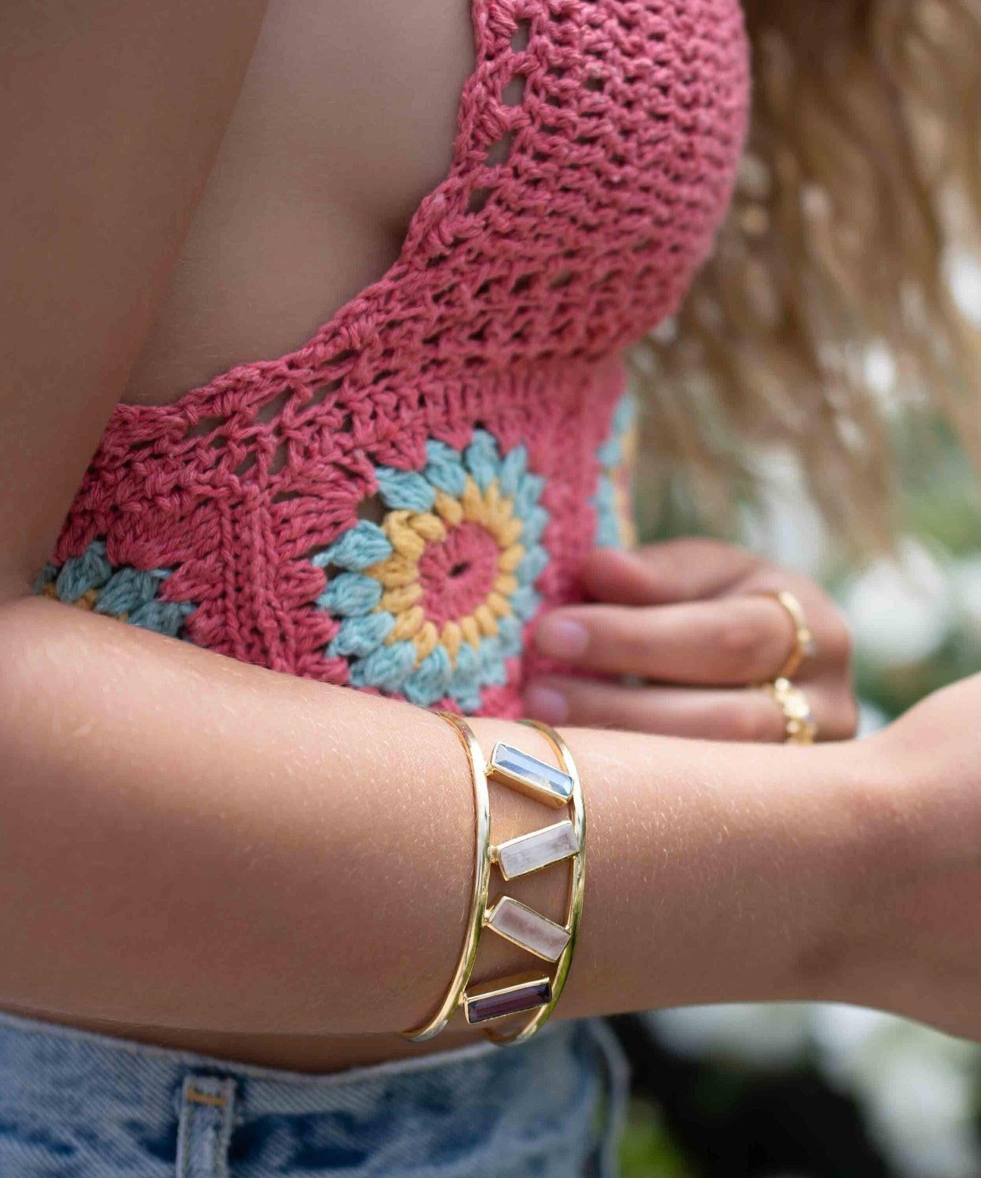 Labradorite, Moonstone, Rose Quartz & Amethyst Adjustable Bracelet ~ Gold Plated 18k ~ Handmade  ~Bohemian ~Jewelry ~Gift For Her ~ MB052
