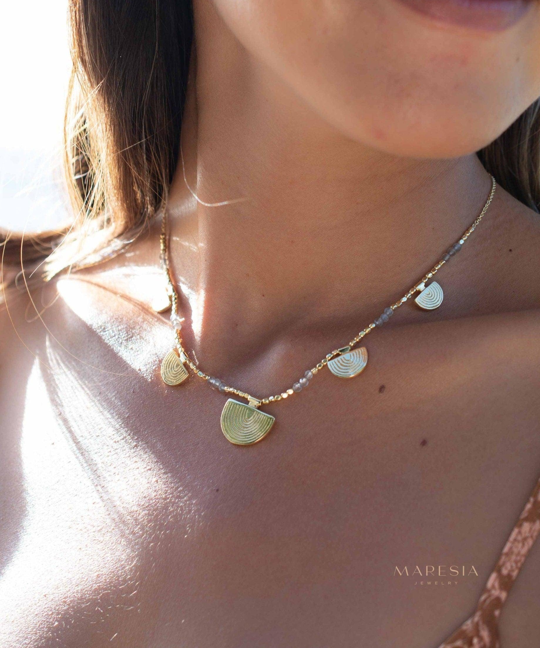Labradorite Necklace ~ Gold Plated 18k ~Choker ~ Jewelry ~ Gift For Her ~ Minimalist~ Handmade~ Thin Chain~ Delicate ~Layered ~ MN139