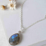 Labradorite Necklace ~ Sterling Silver 925 ~ Gemstone ~ Natural ~ Statement ~ Jewelry ~ Handmade ~ Delicate ~ MN092