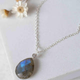 Labradorite Necklace ~ Sterling Silver 925 ~ Gemstone ~ Natural ~ Statement ~ Jewelry ~ Handmade ~ Delicate ~ MN092