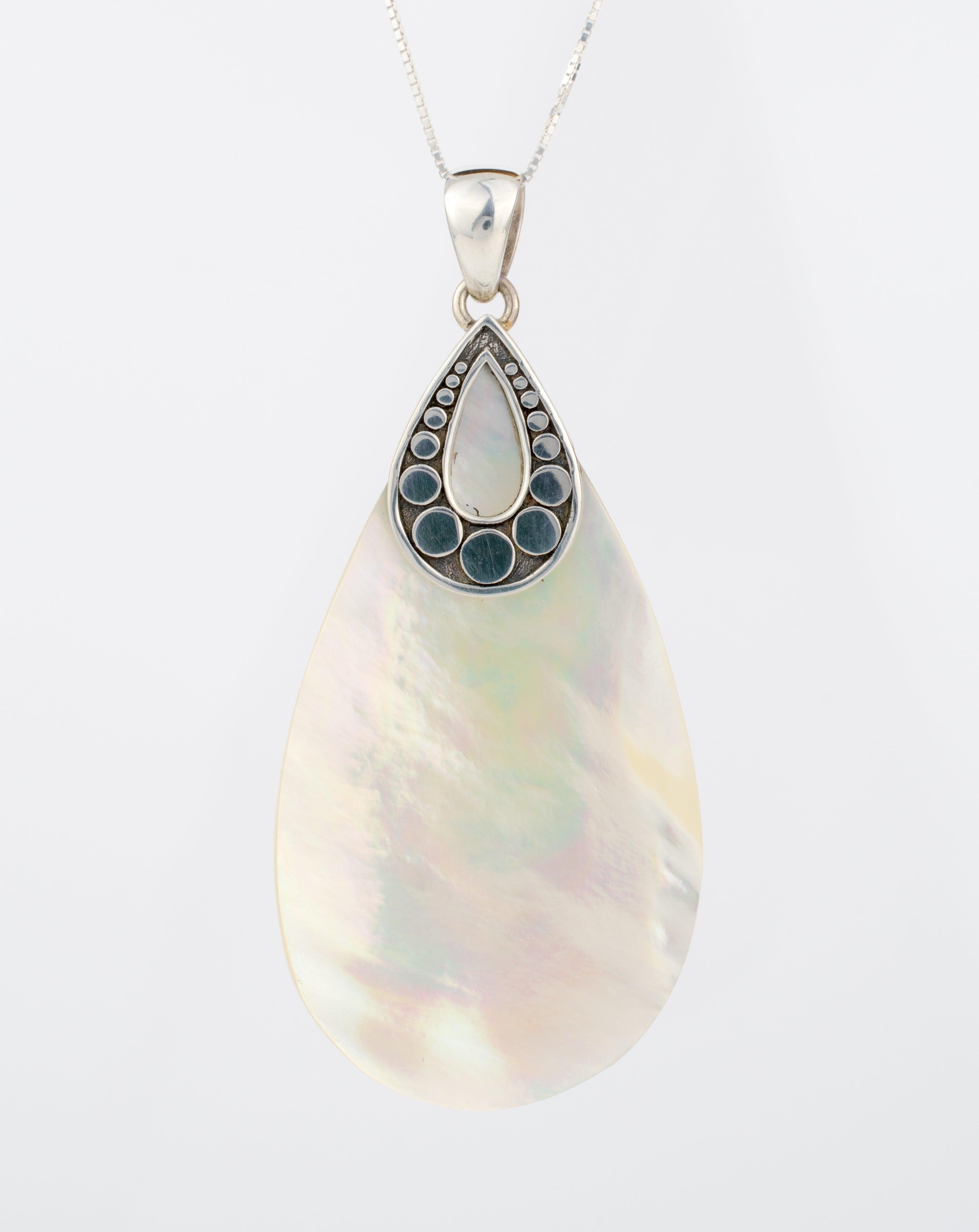 Lara Pendant ~ Mother of Pearl  or Coral ~ Sterling Silver 925 - Maresia Jewelry
