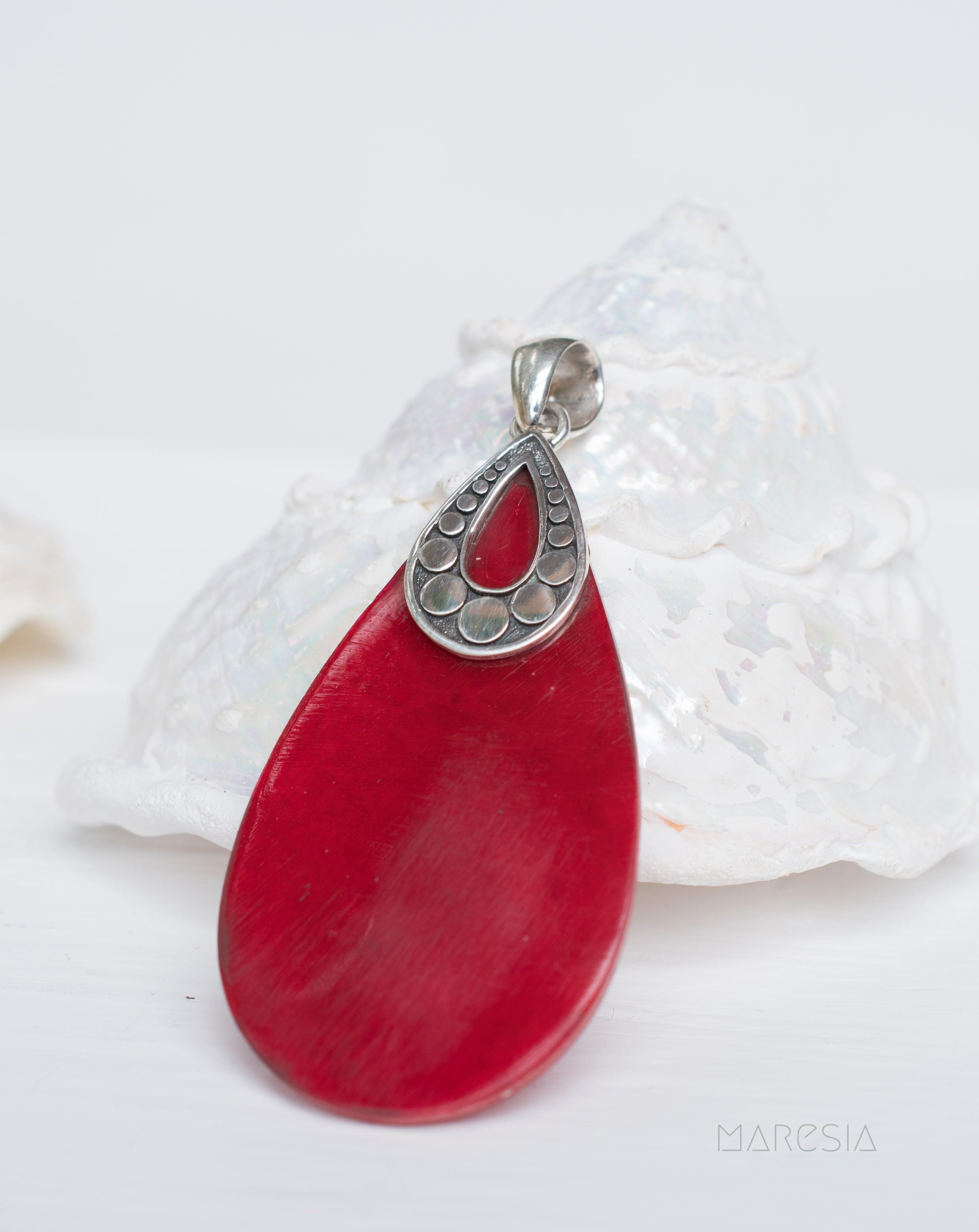 Lara Pendant ~ Mother of Pearl  or Coral ~ Sterling Silver 925 - Maresia Jewelry