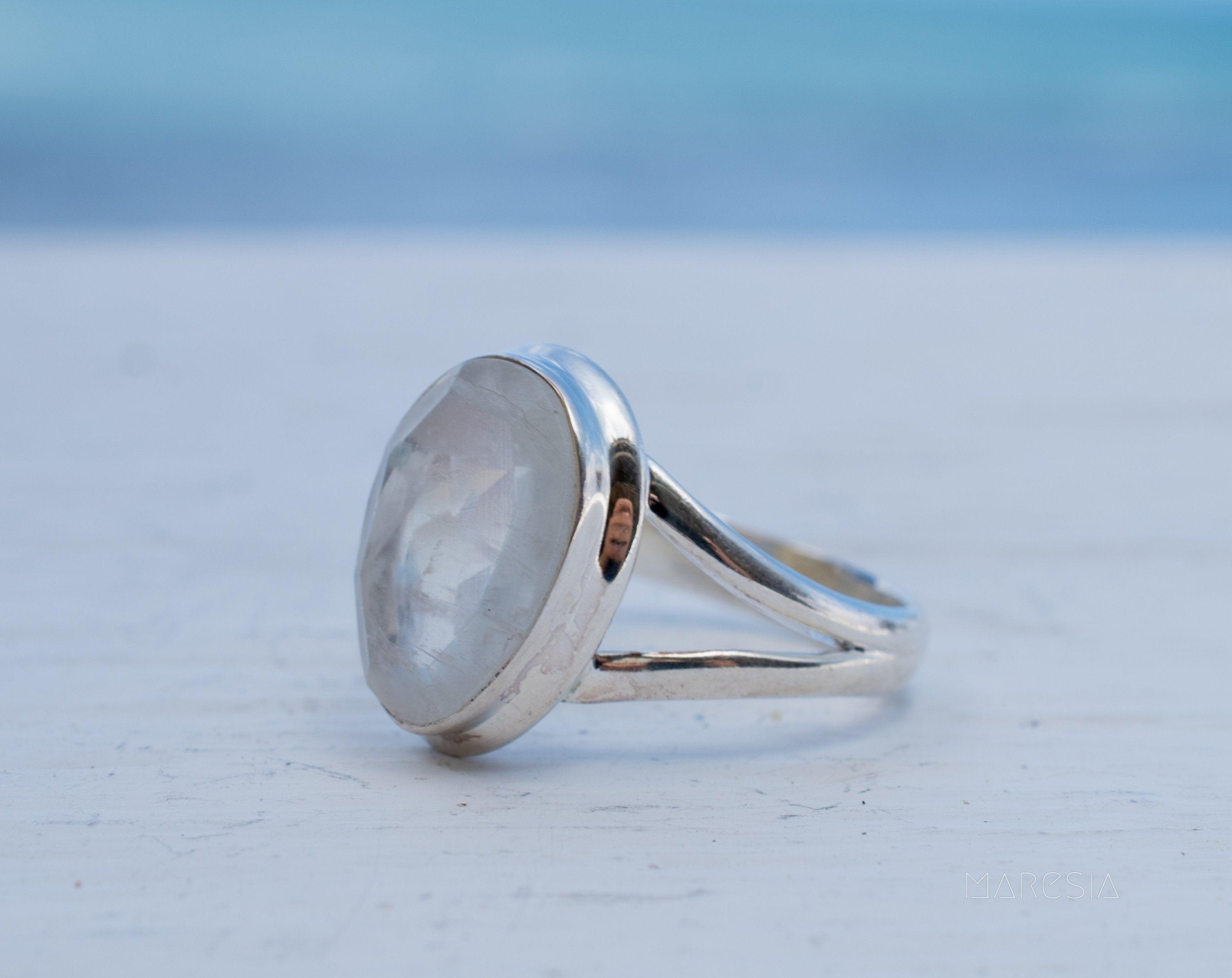 Laura Moonstone Ring ~ Sterling Silver 925 ~MR200 - Maresia Jewelry