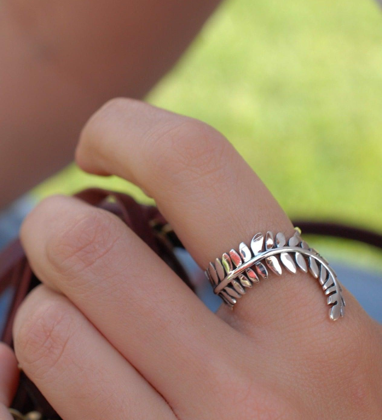Leaf Ring~ Sterling Silver 925~SMR084 - Maresia Jewelry