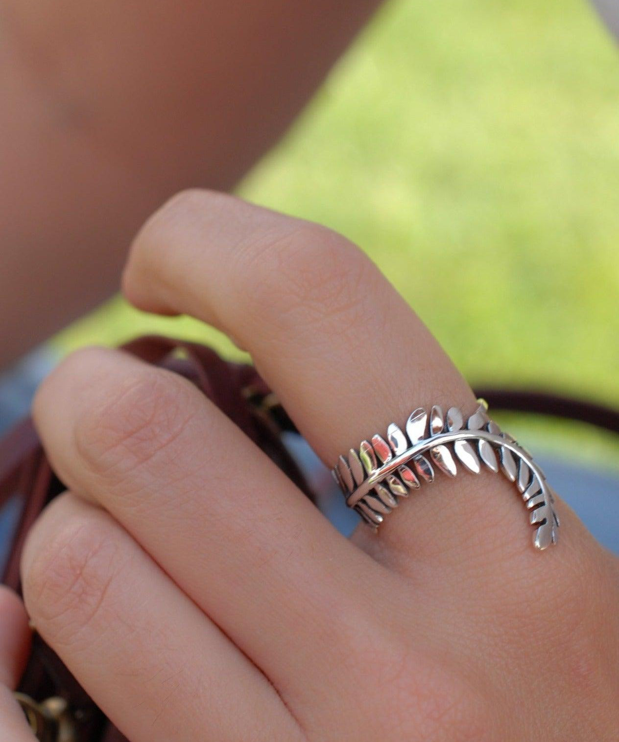 Leaf Ring~ Sterling Silver 925~SMR084 - Maresia Jewelry