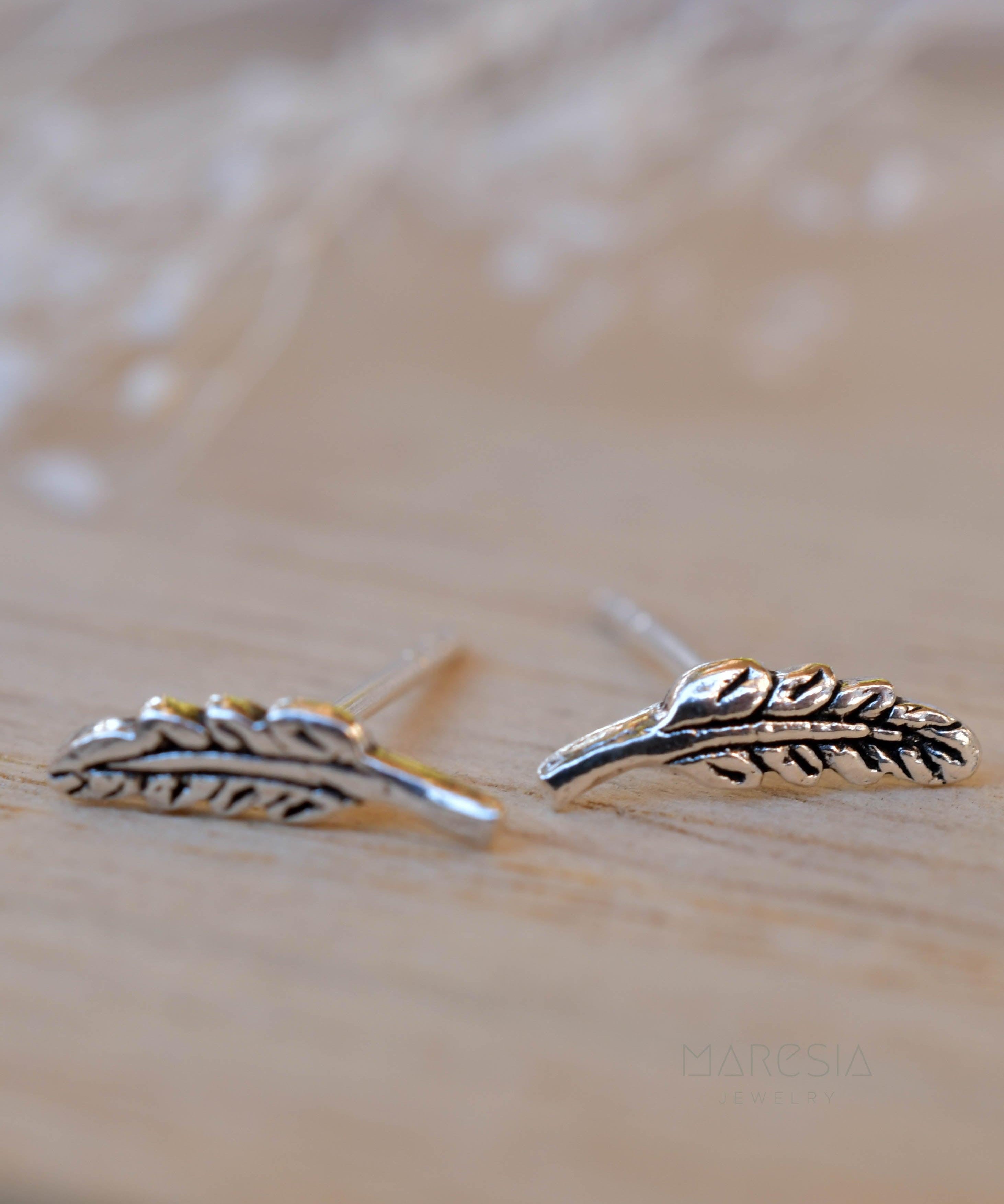 Leaf Stud Earrings ~ Sterling silver 925 ~ SME076 - Maresia Jewelry