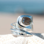 Leblon Leaf Labradorite Ring ~Sterling Silver 925~ SMR129 - Maresia Jewelry