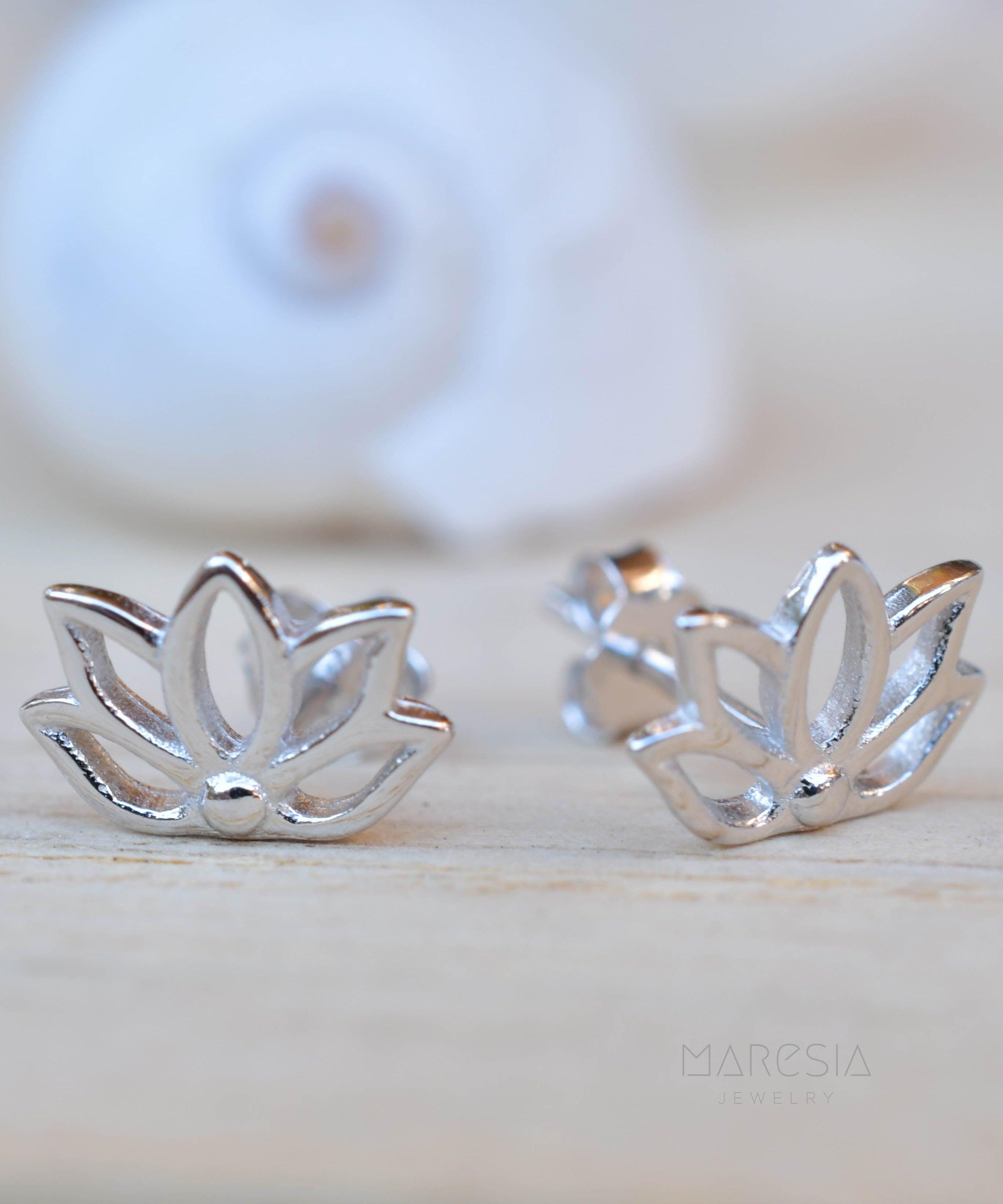 Lotus Flower Stud Earrings ~ Sterling Silver 925 ~ SME084 - Maresia Jewelry
