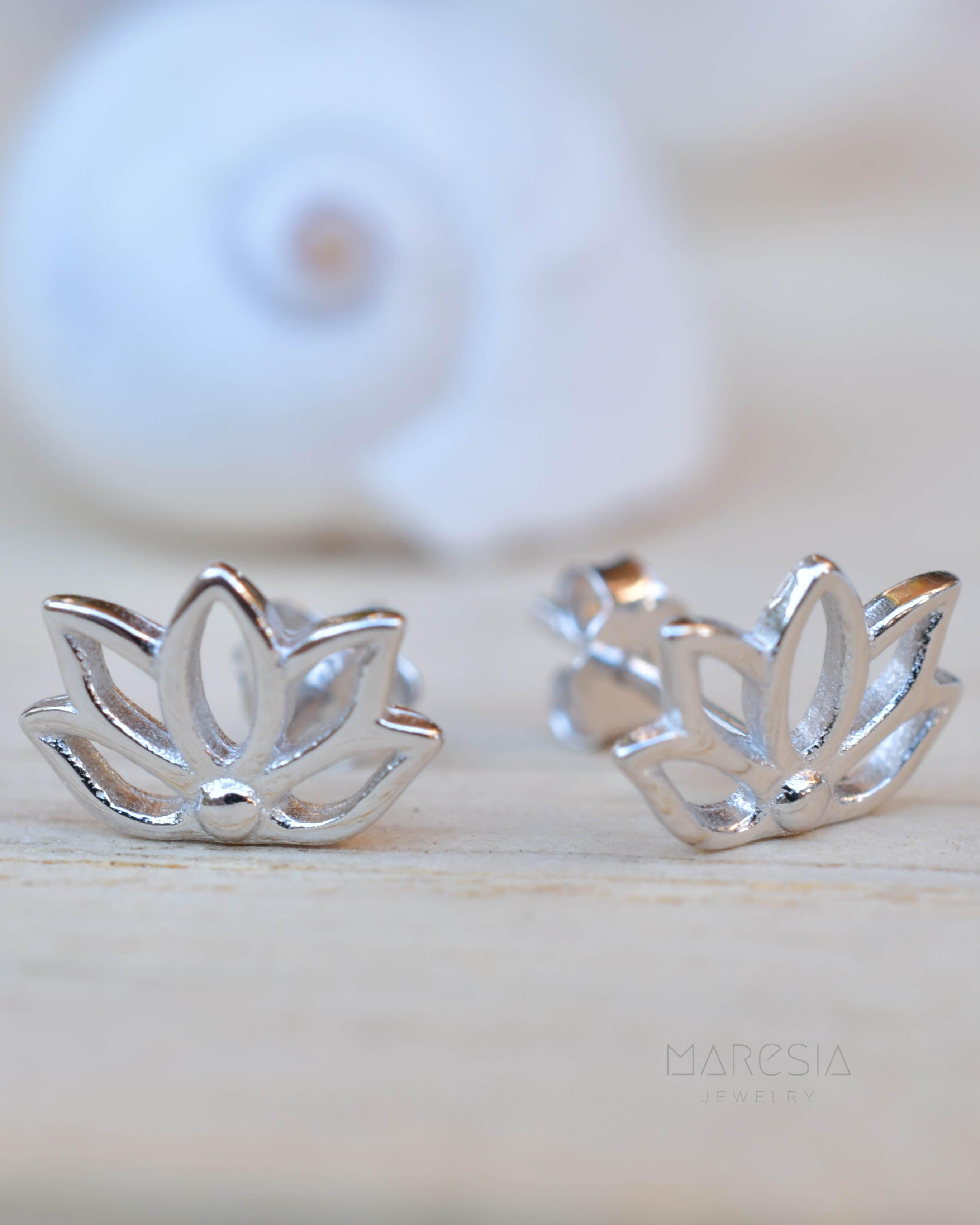 Lotus Flower Stud Earrings ~ Sterling Silver 925 ~ SME084 - Maresia Jewelry