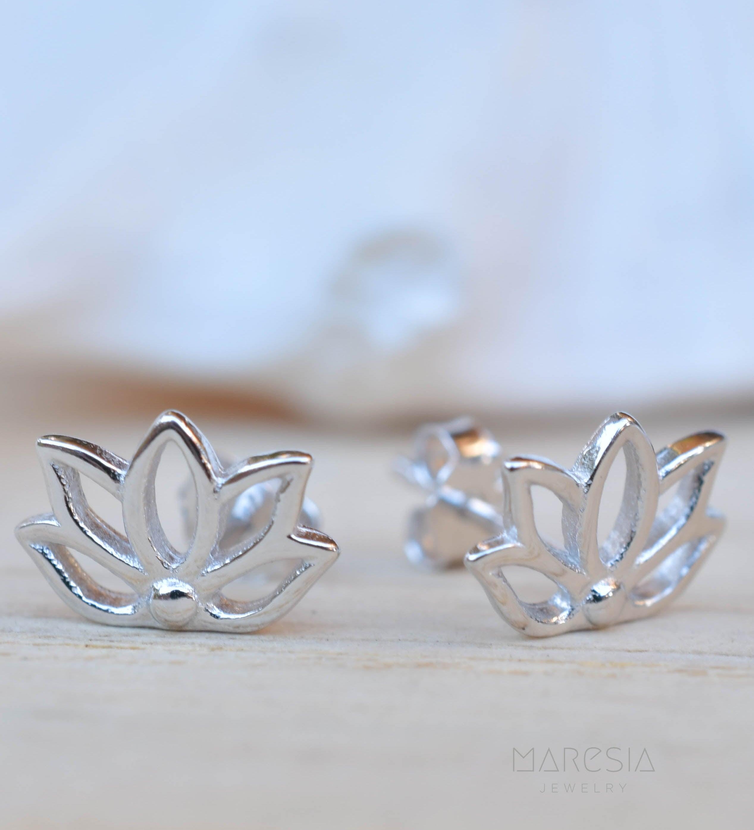 Lotus Flower Stud Earrings ~ Sterling Silver 925 ~ SME084 - Maresia Jewelry