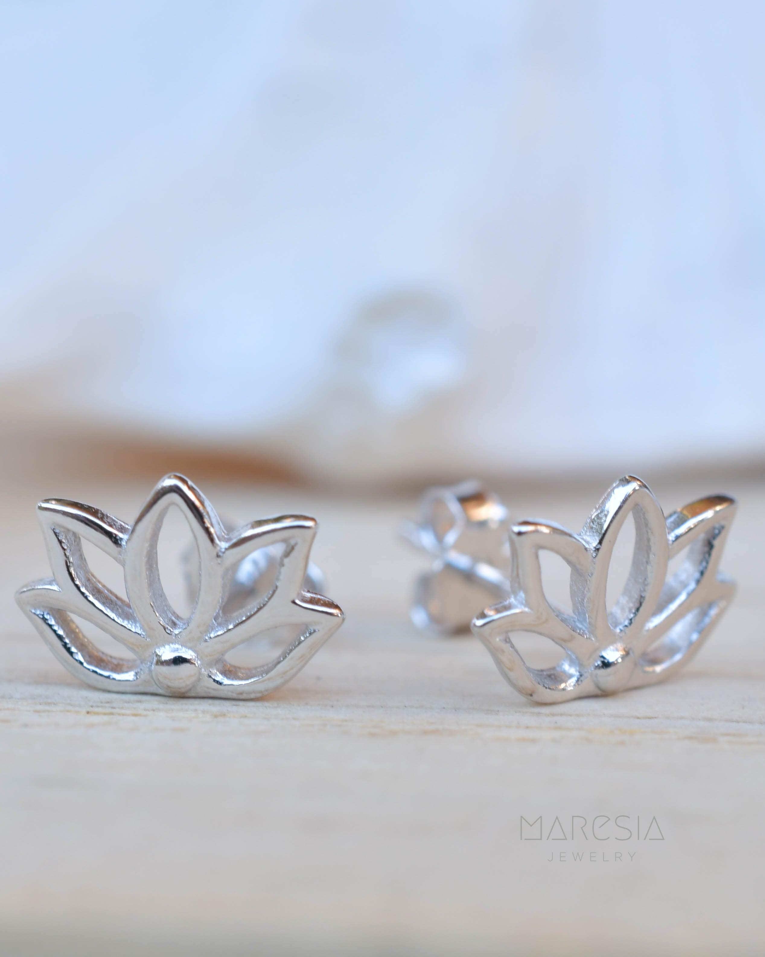 Lotus Flower Stud Earrings ~ Sterling Silver 925 ~ SME084 - Maresia Jewelry