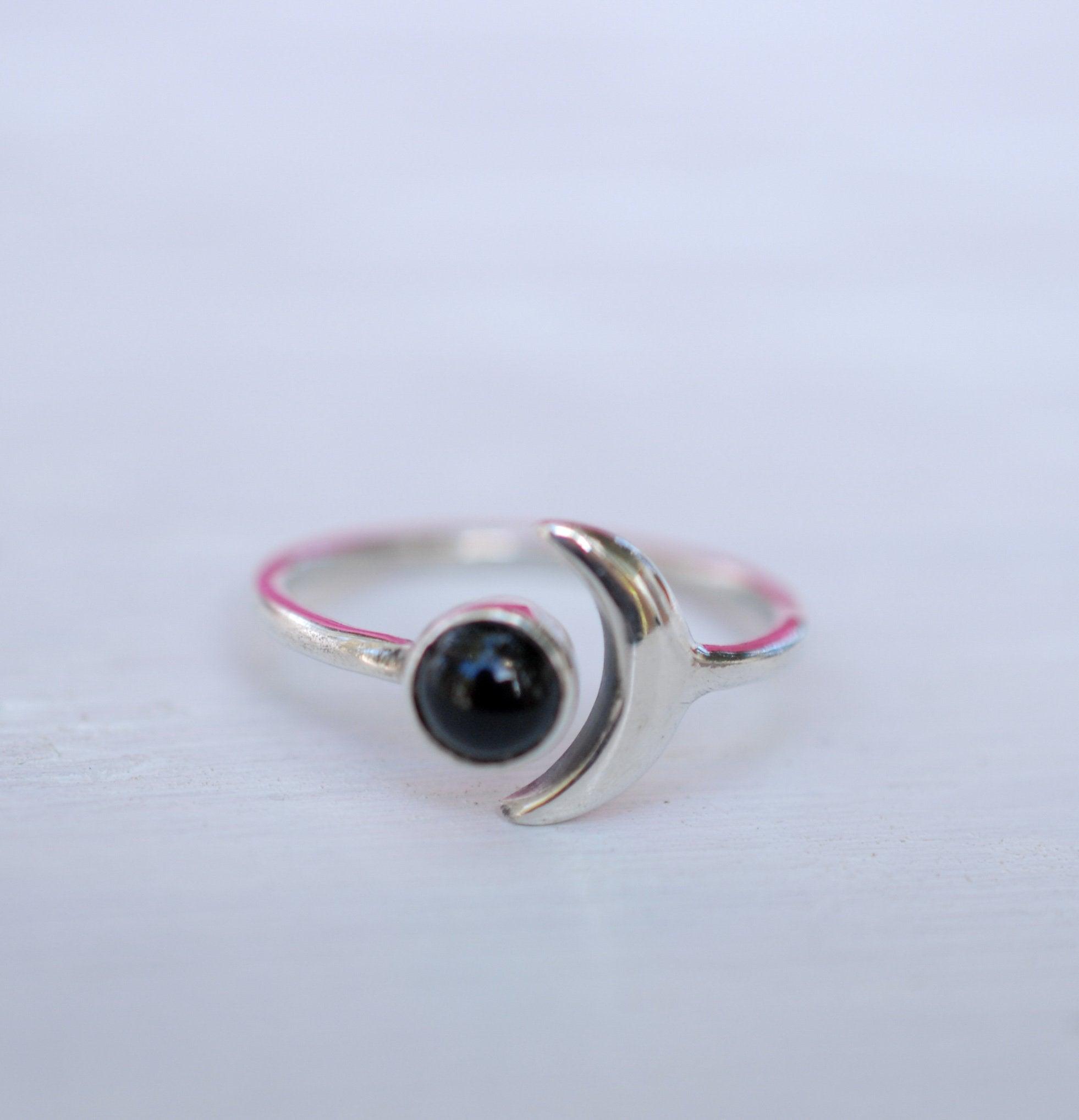Black Onyx Ring ~ Sterling Silver 925 ~ MR126 - Maresia Jewelry