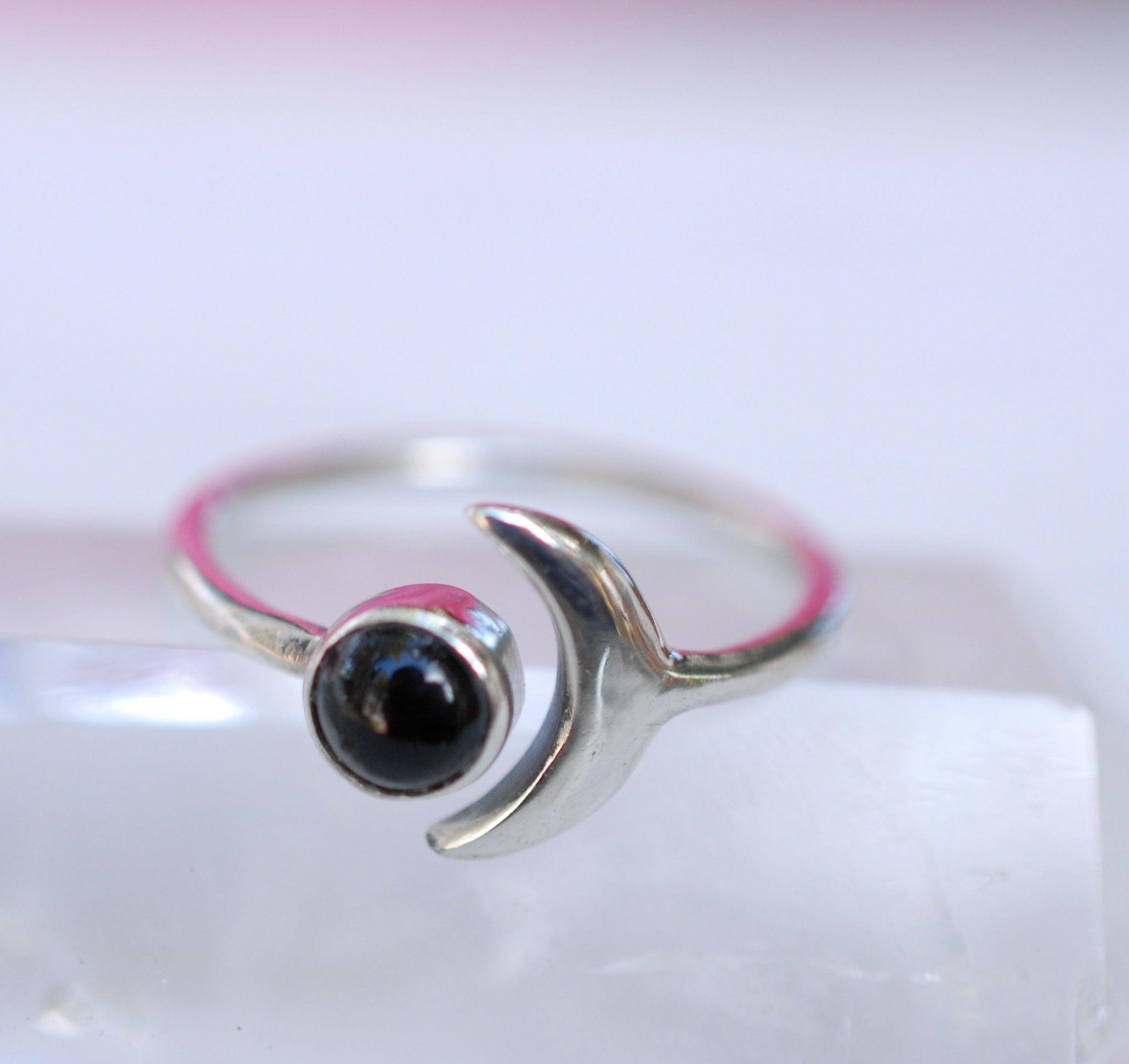 Black Onyx Ring ~ Sterling Silver 925 ~ MR126 - Maresia Jewelry