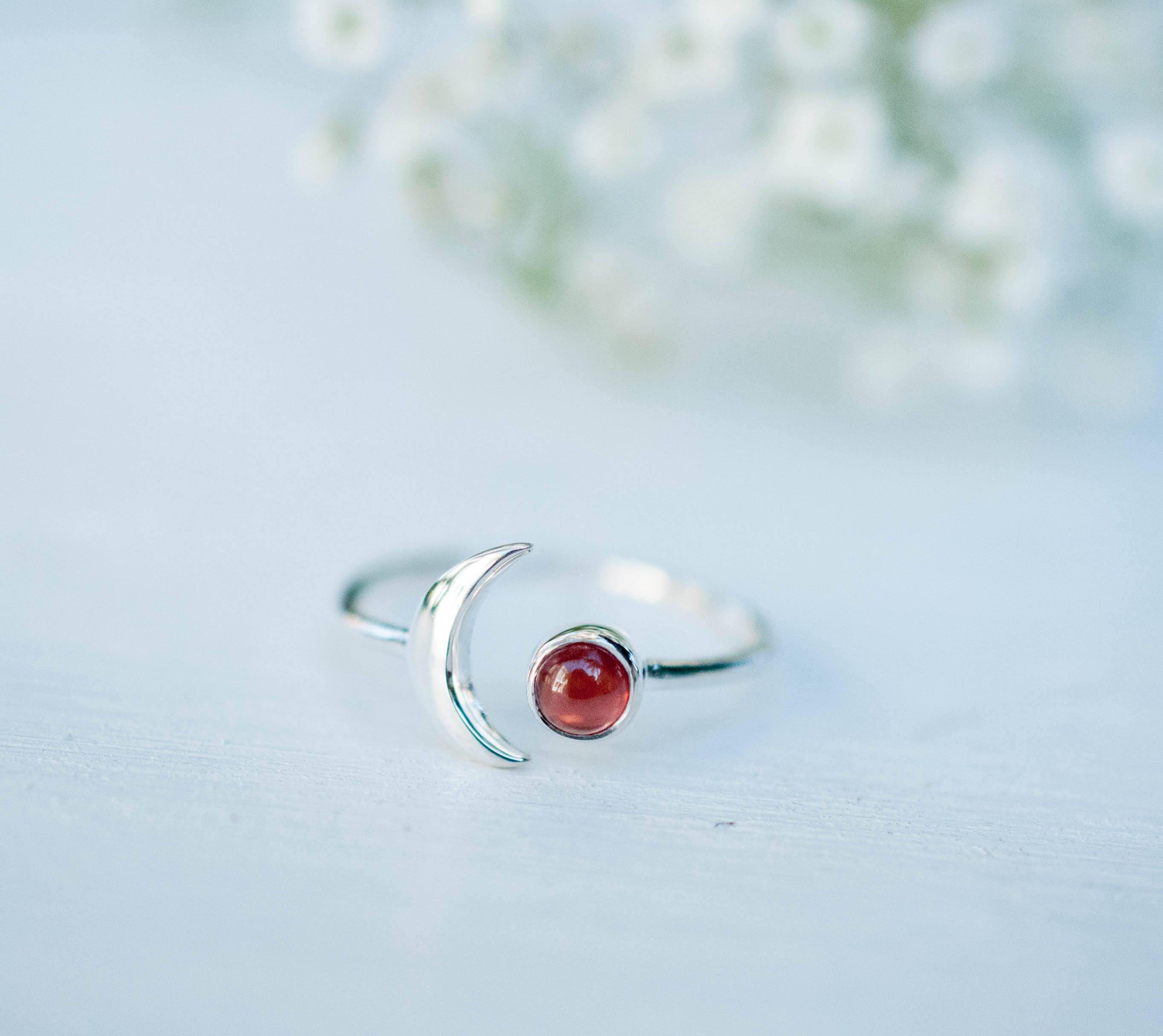 Garnet Half Moon Ring ~ Sterling Silver 925 ~MR117 - Maresia Jewelry