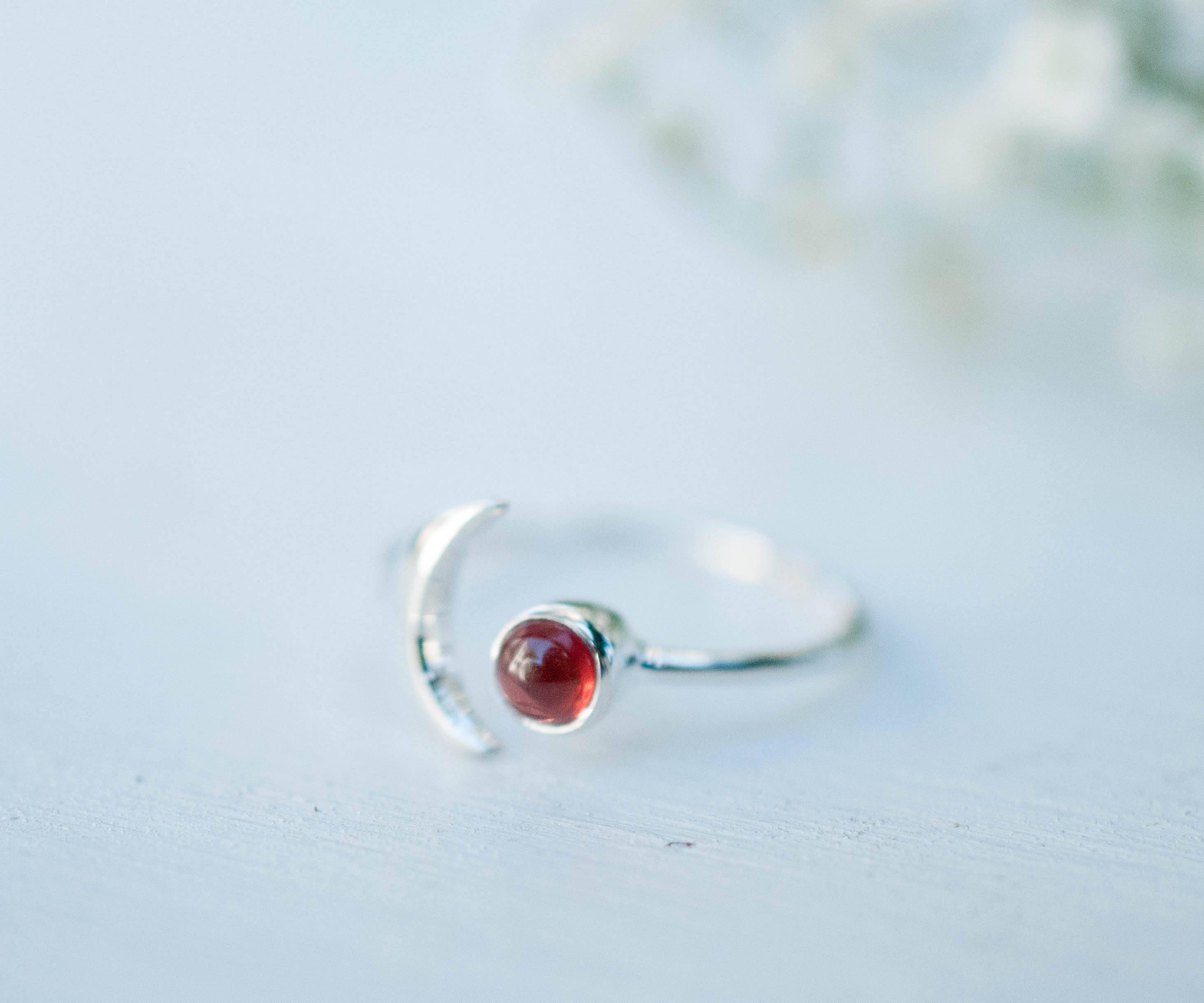 Garnet Half Moon Ring ~ Sterling Silver 925 ~MR117 - Maresia Jewelry