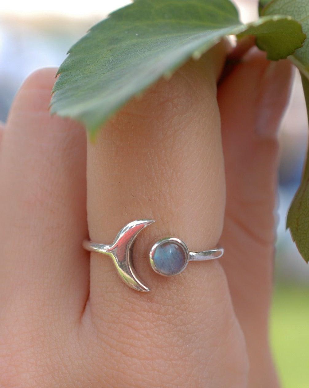 Labradorite Ring ~ Sterling Silver 925 ~MR130 - Maresia Jewelry