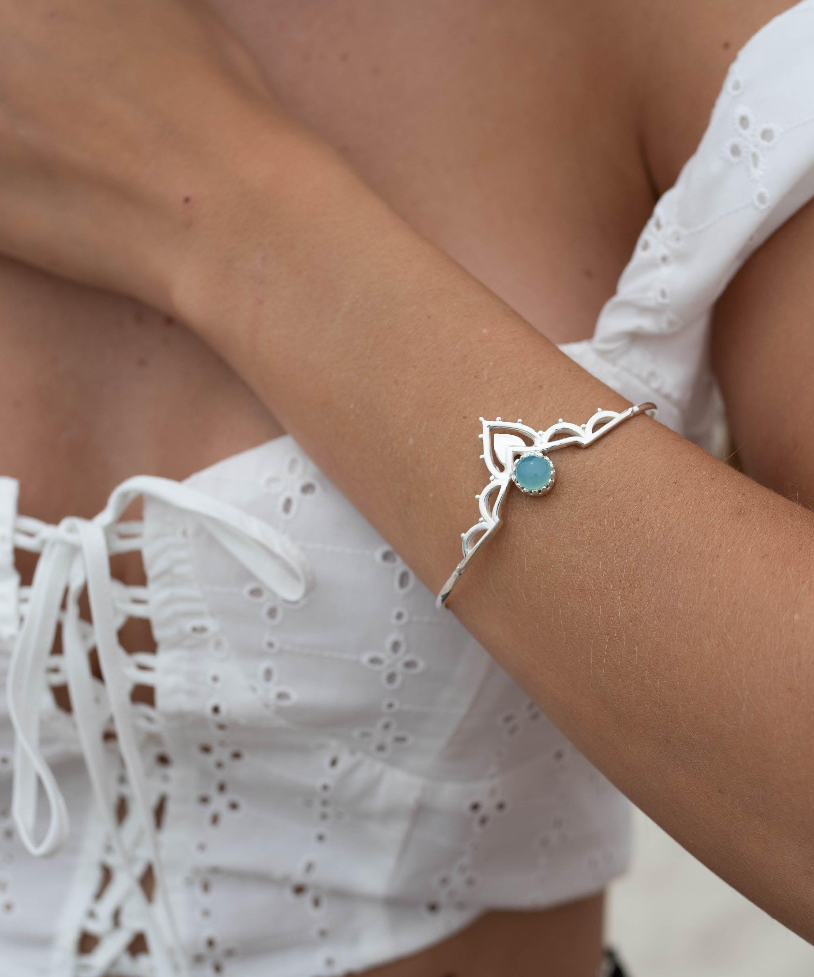 Mandala Moonstone, Aqua Chalcedony, Labradorite and Rose quartz Adjustable Bracelet ~ Sterling Silver 925 ~MB034B - Maresia Jewelry