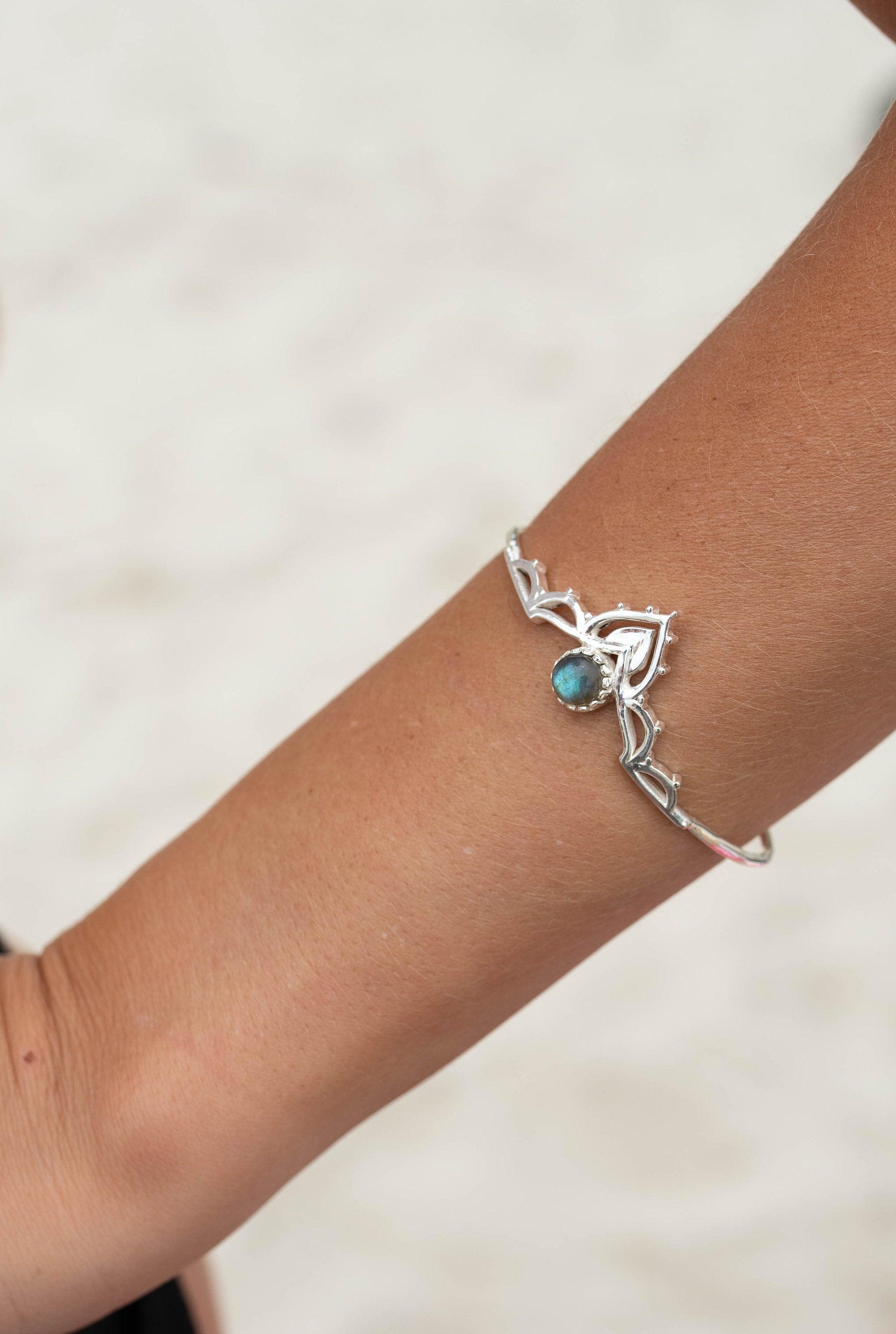 Moonstone, Aqua Chalcedony, Labradorite and Rose quartz Adjustable Bracelet ~ Sterling Silver 925 ~ Handmade ~ Statement ~Jewelry MB034D