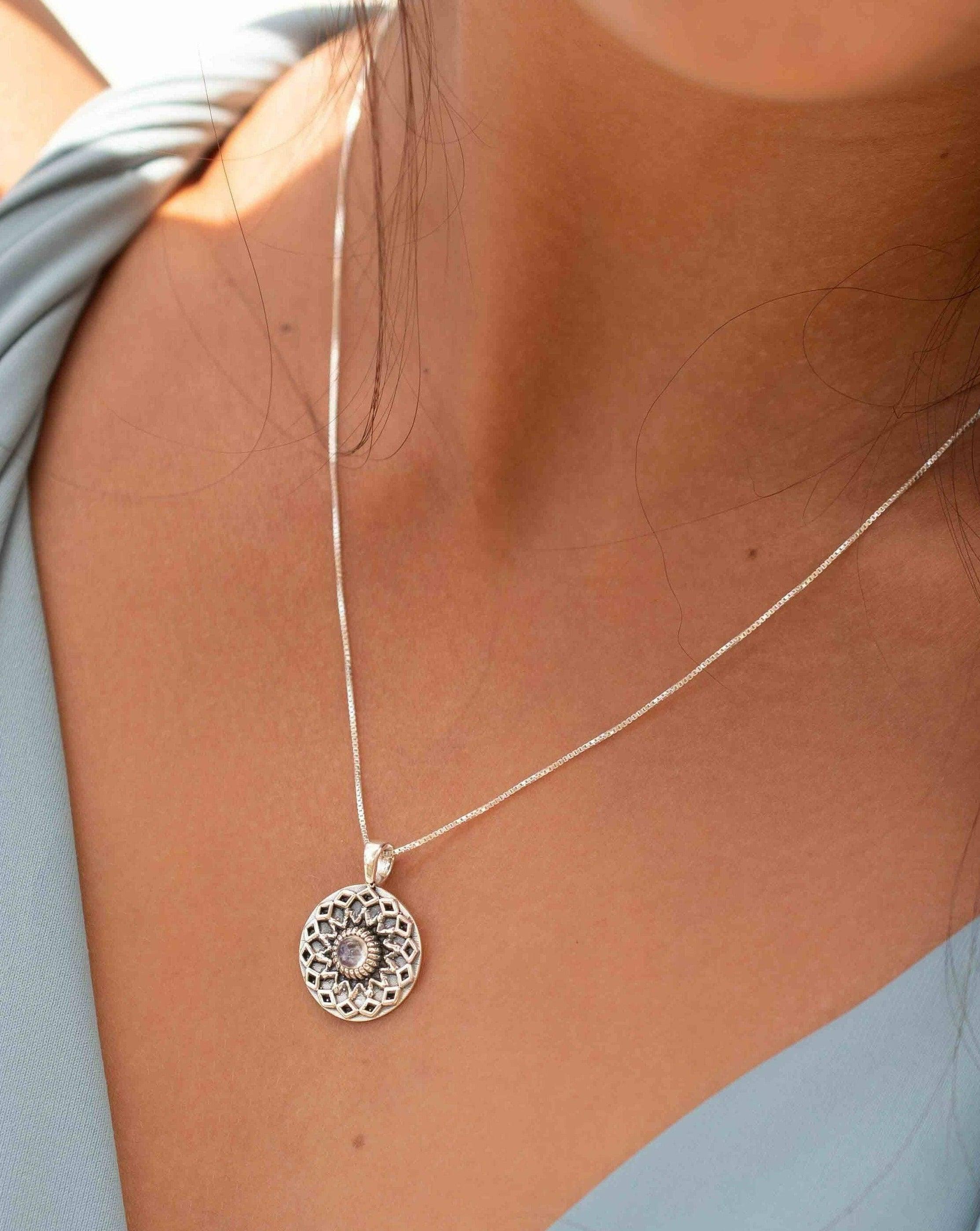 Moonstone or Labradorite Pendant ~Mandala ~ Sterling Silver 925  ~ Delicate ~ Bohemian ~  Charm ~ MN084