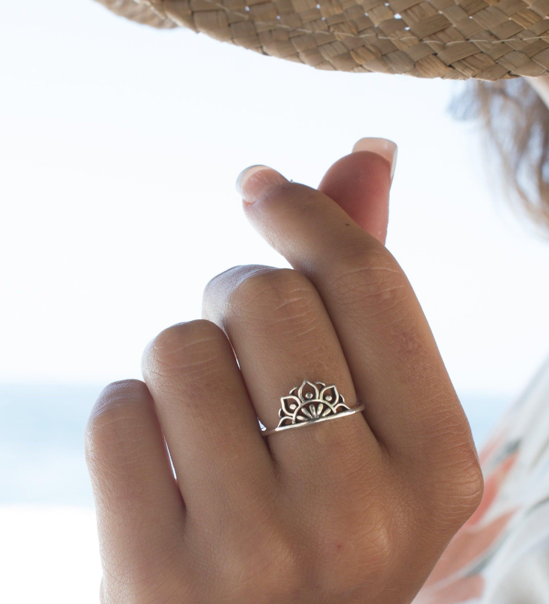 Mandala Ring~ Sterling Silver 925~ SMR030 - Maresia Jewelry