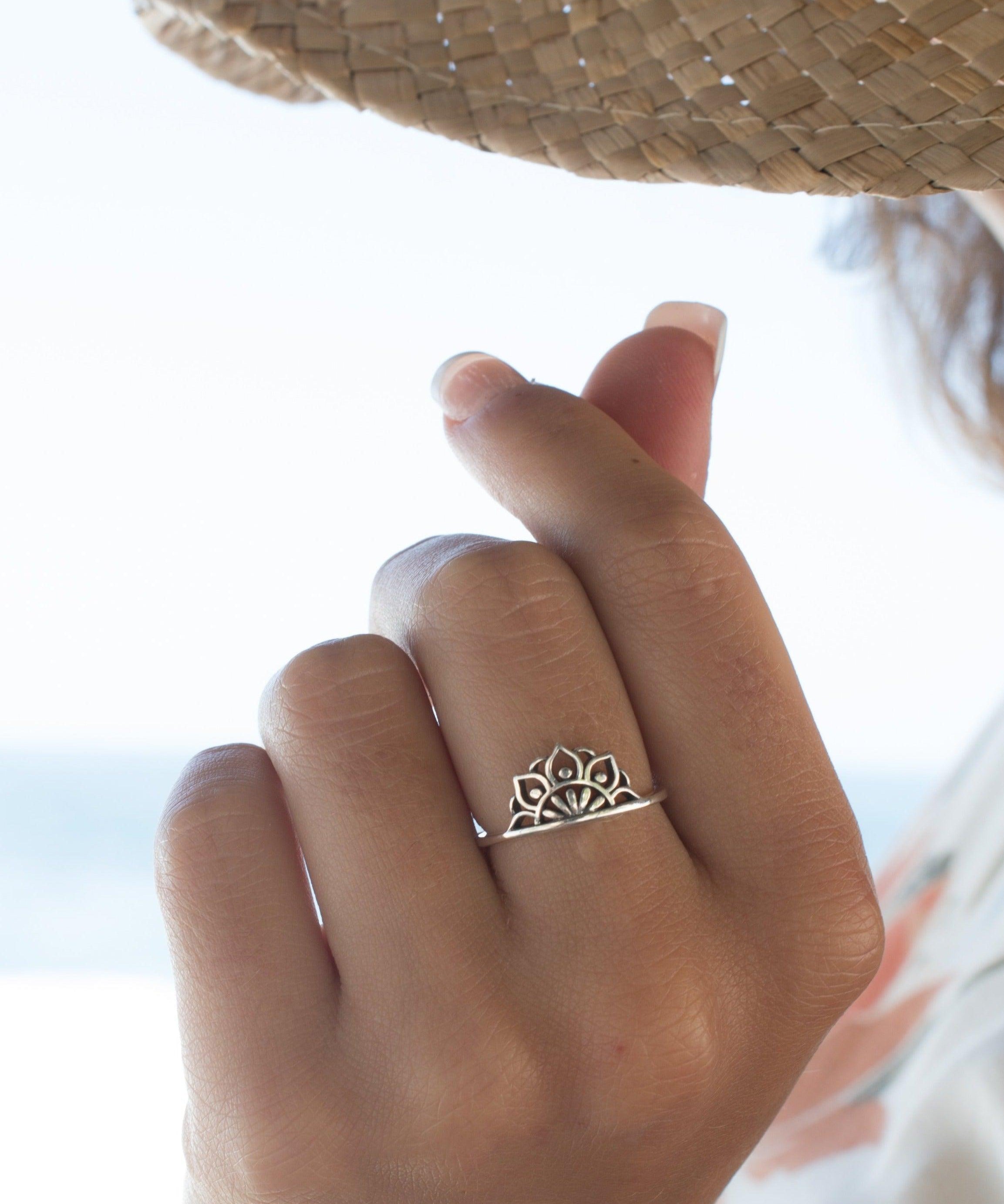 Mandala Ring~ Sterling Silver 925~ SMR030 - Maresia Jewelry