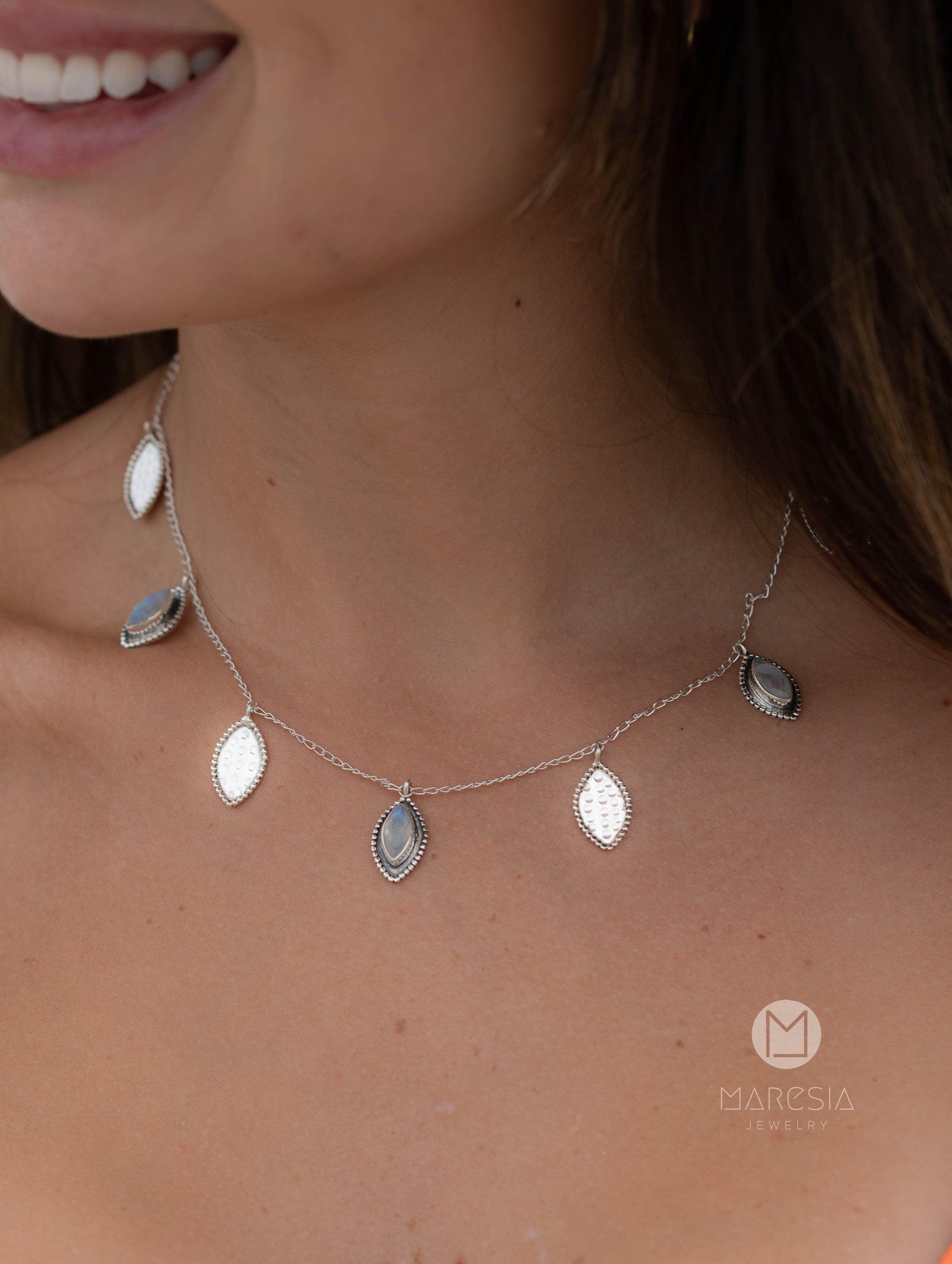 Labradorite or Moonstone Necklace ~ Sterling Silver 925 ~ Gemstone ~Statement ~ Jewelry ~ Minimalist ~ Statement ~ Handmade~ Delicate MN066B