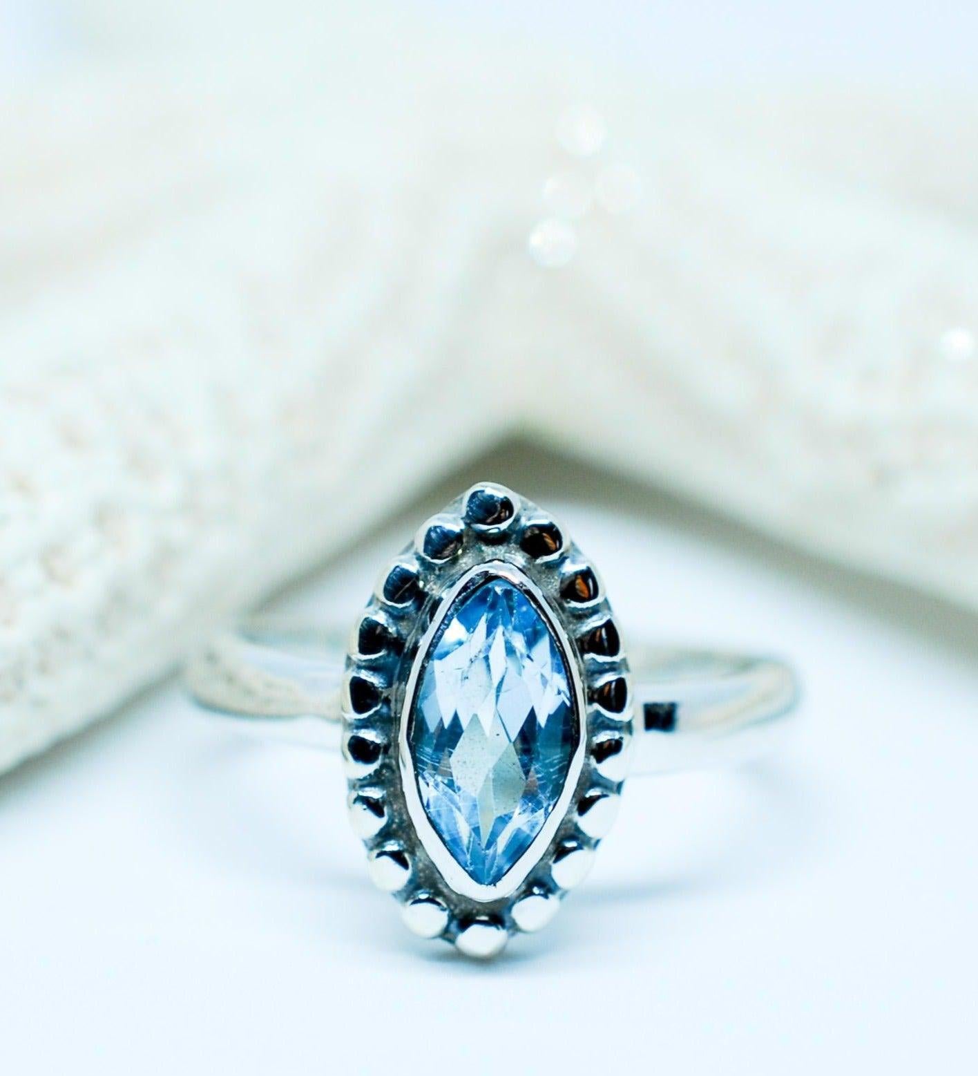 Blue Topaz Ring ~ Sterling Silver 925 ~MR093 - Maresia Jewelry