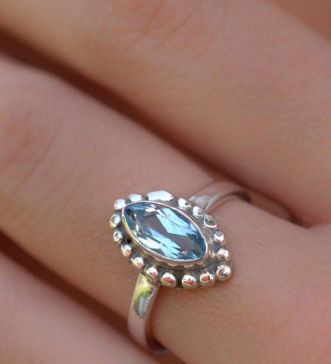 Blue Topaz Ring ~ Sterling Silver 925 ~MR093 - Maresia Jewelry