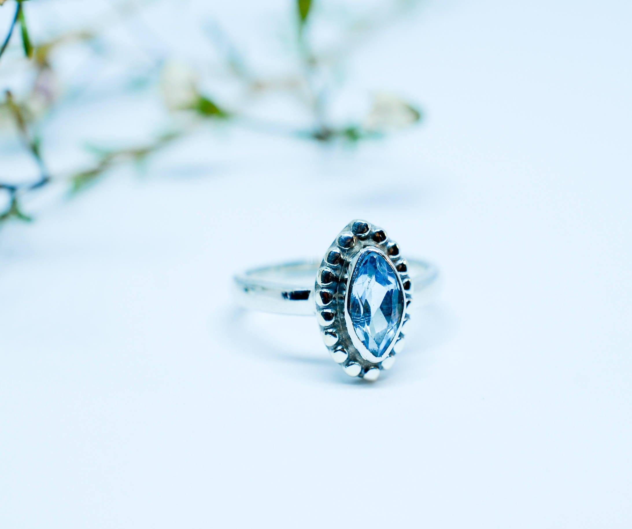 Blue Topaz Ring ~ Sterling Silver 925 ~MR093 - Maresia Jewelry
