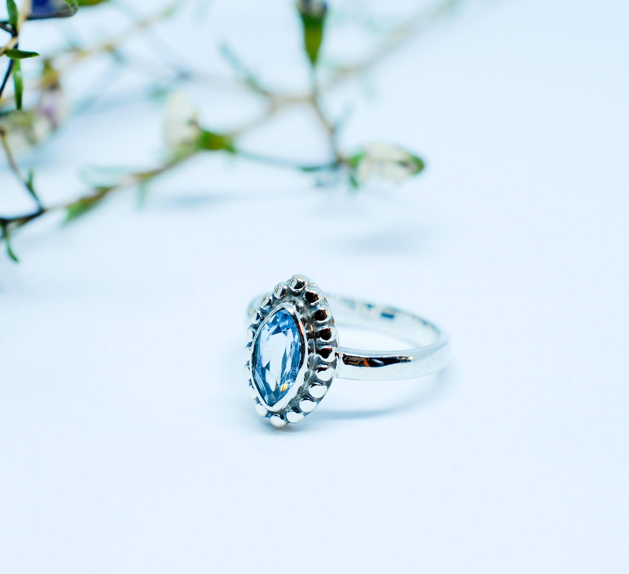 Blue Topaz Ring ~ Sterling Silver 925 ~MR093 - Maresia Jewelry
