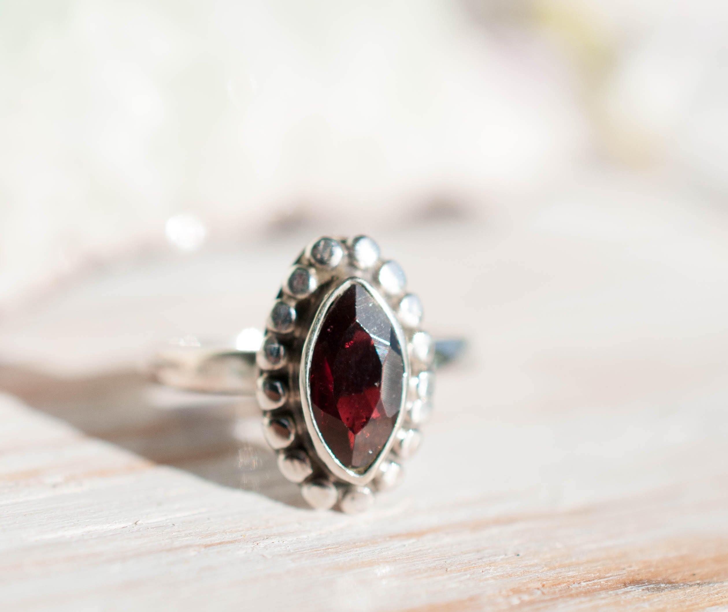 Garnet Ring ~ Sterling Silver 925 ~MR032 - Maresia Jewelry