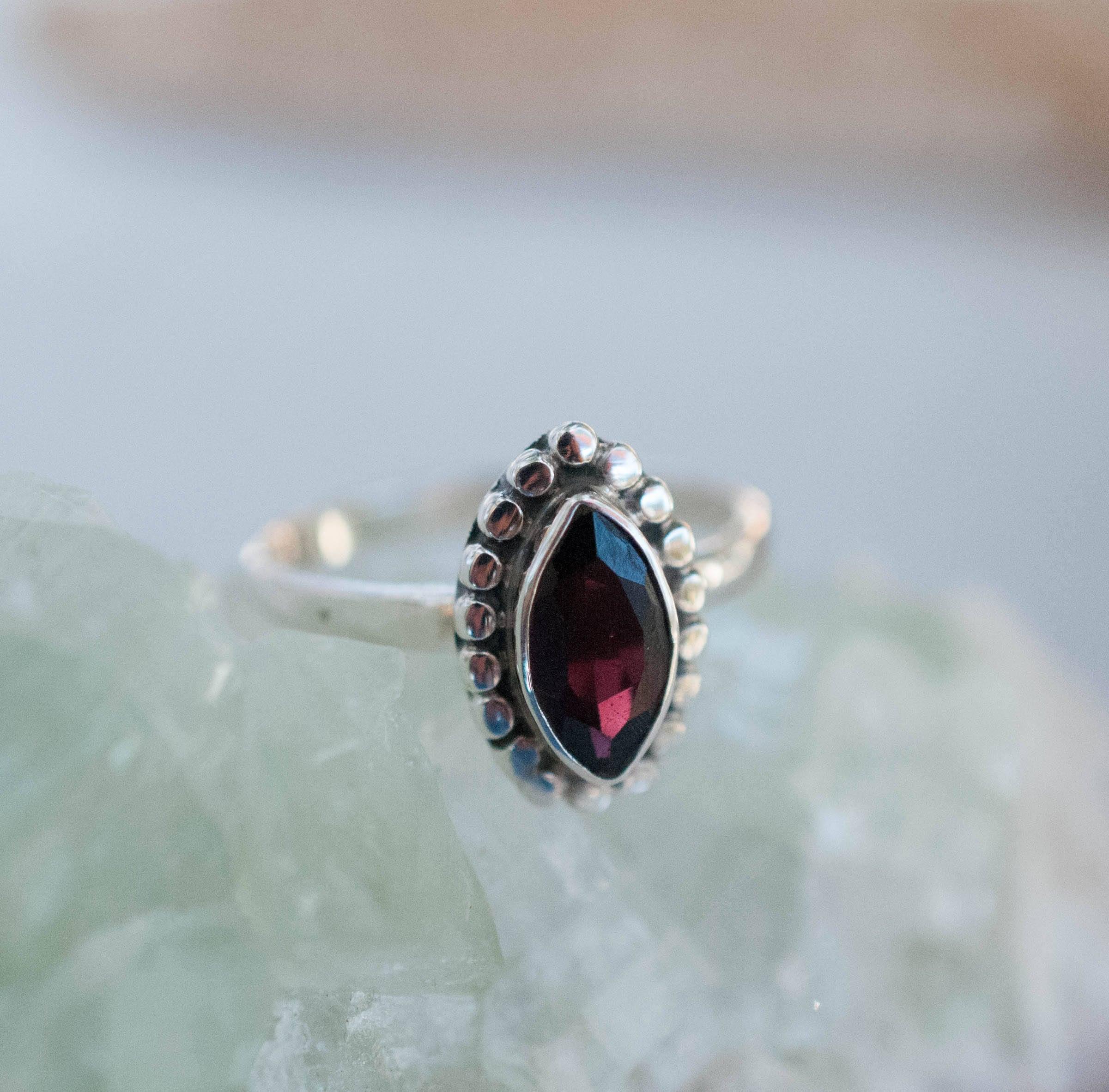 Garnet Ring ~ Sterling Silver 925 ~MR032 - Maresia Jewelry
