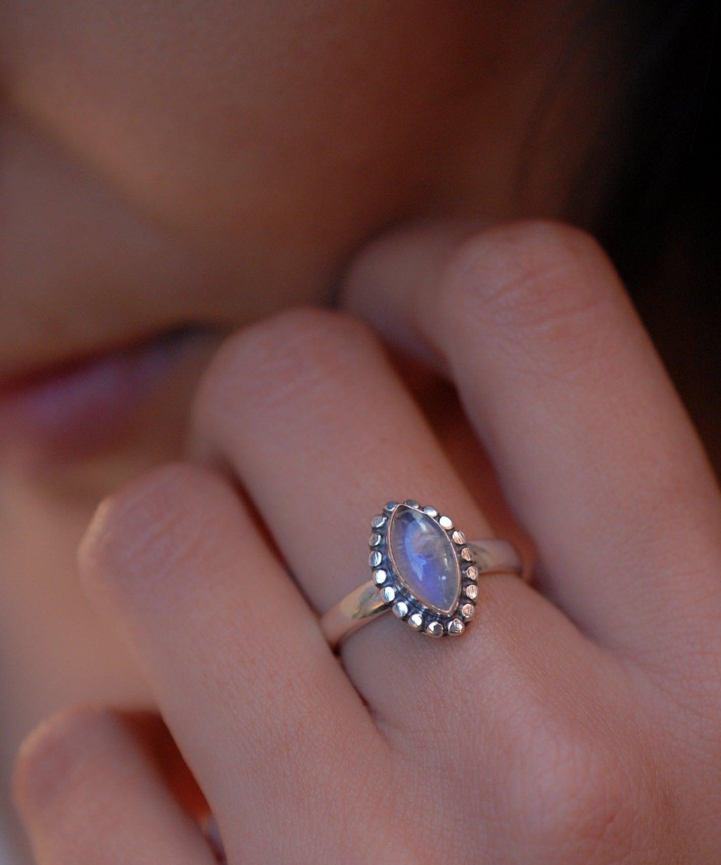 Moonstone Ring ~ Sterling Silver 925 ~MR016 - Maresia Jewelry