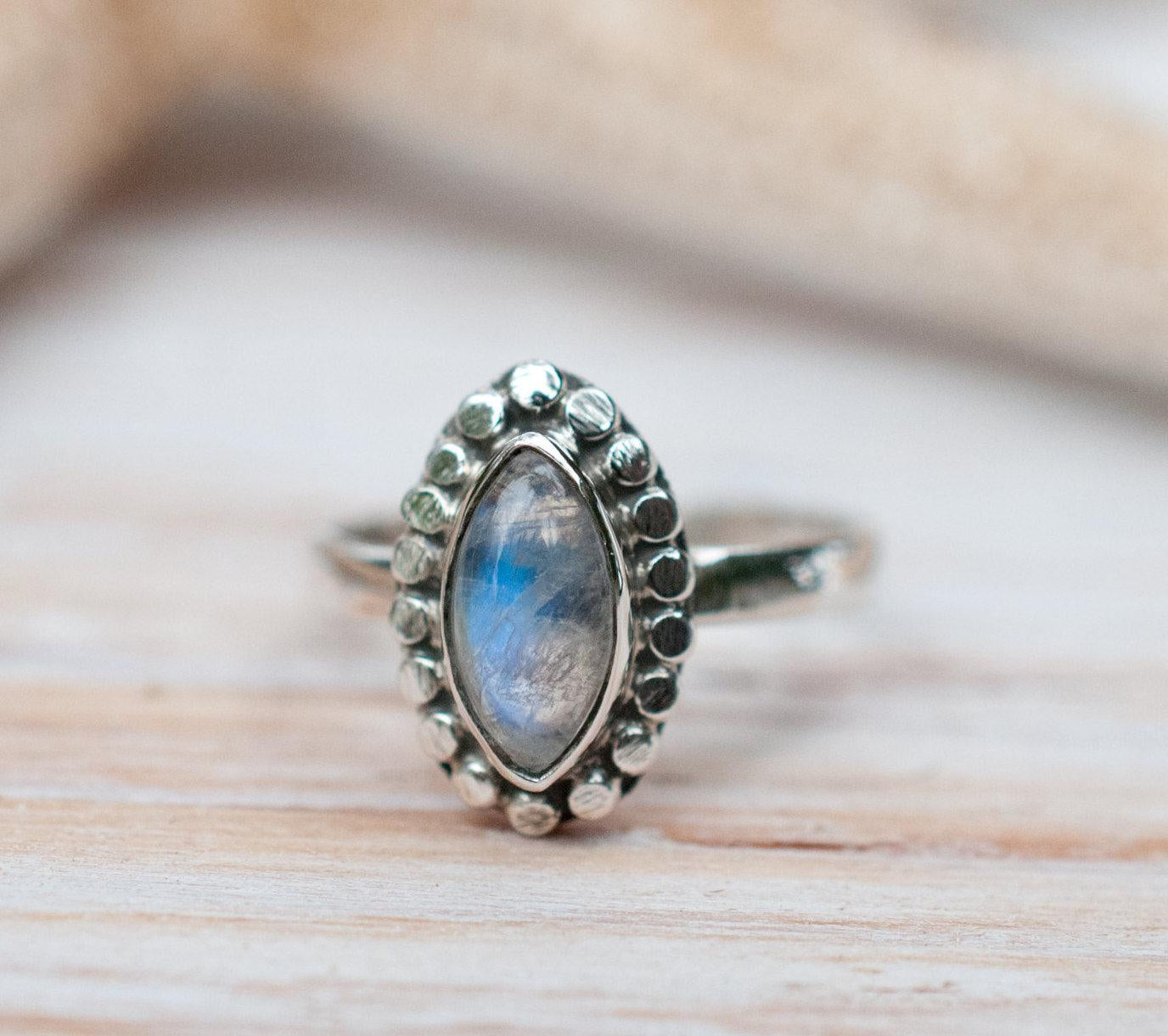 Moonstone Ring ~ Sterling Silver 925 ~MR016 - Maresia Jewelry