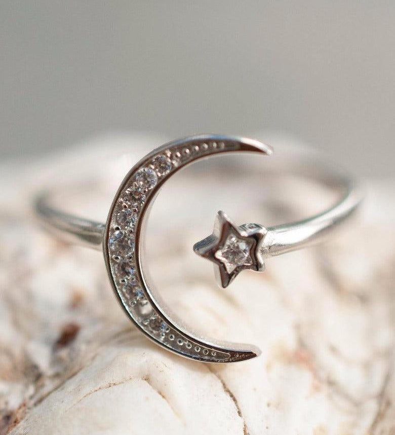 Moon and Star Ring ~ Sterling Silver 925~SMR015 - Maresia Jewelry
