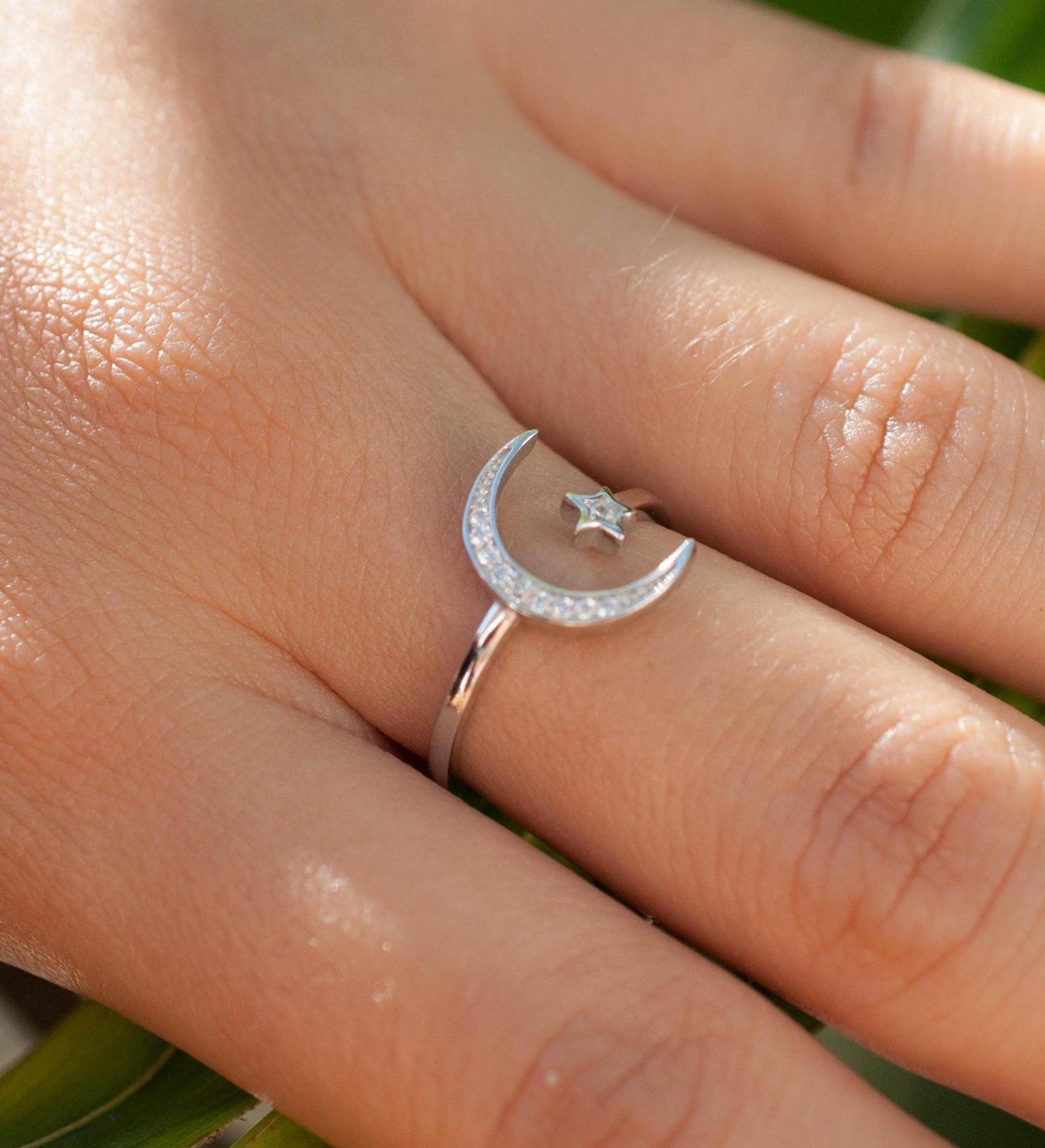 Moon and Star Ring ~ Sterling Silver 925~SMR015 - Maresia Jewelry