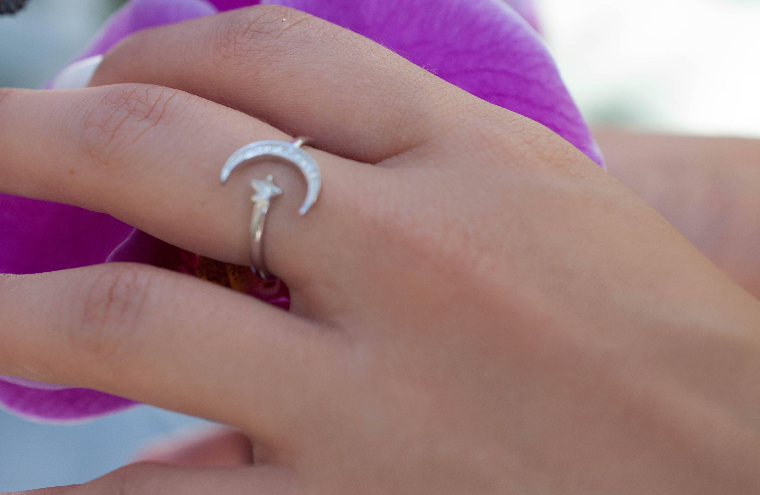 Moon and Star Ring ~ Sterling Silver 925~SMR015 - Maresia Jewelry