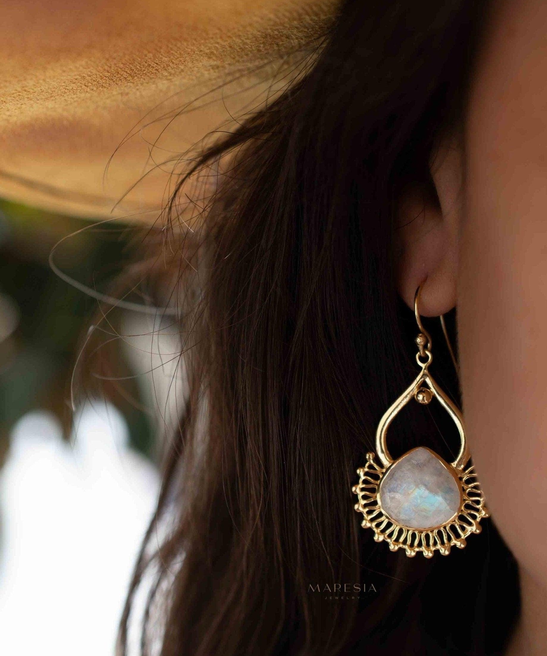 Moonstone 18k Gold Plated Earrings ~ Gemstone ~ Dangle Earrings ~Boho design ~ Handmade ~ Jewelry ~ Gift for her ~ ME185