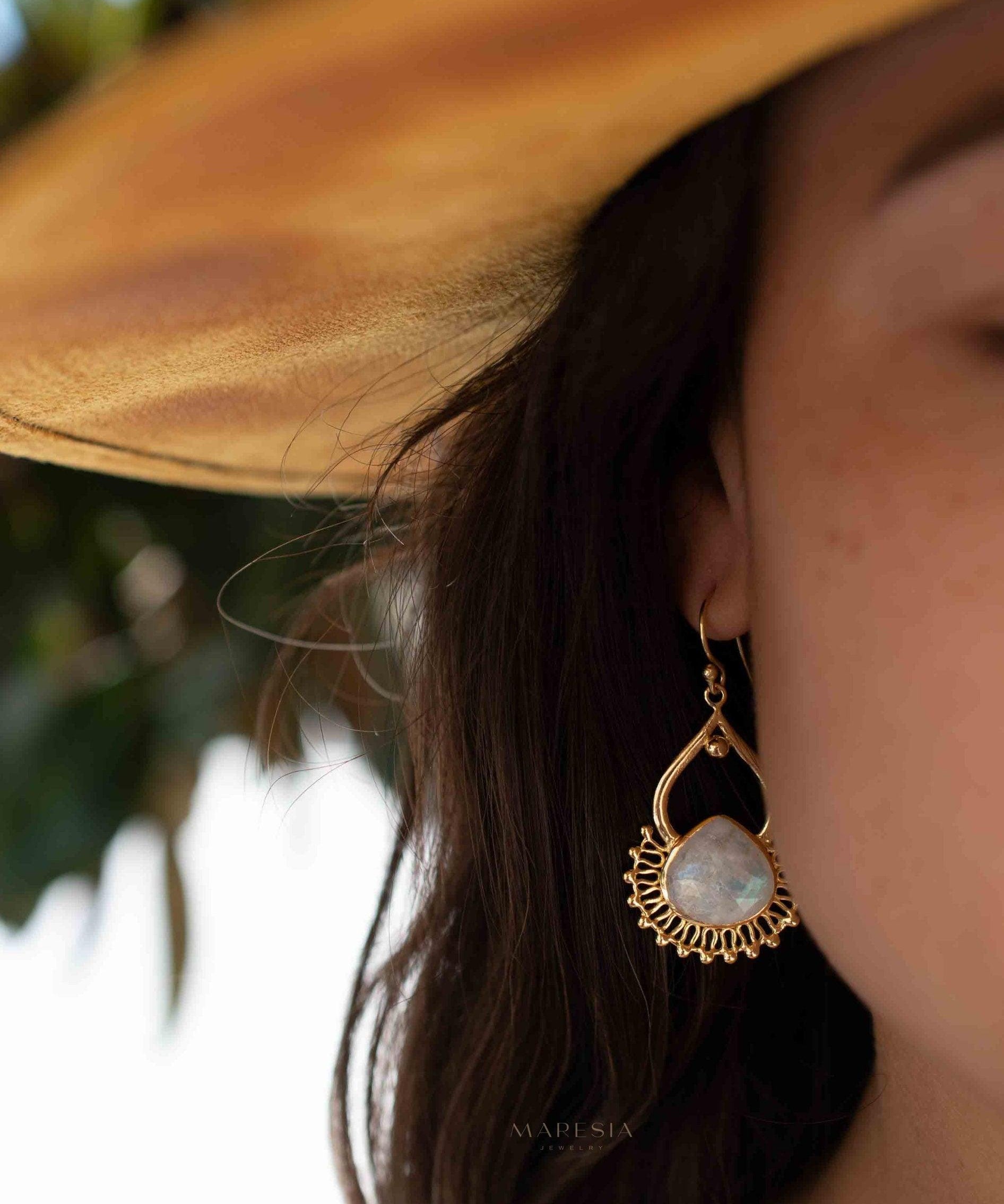 Moonstone 18k Gold Plated Earrings ~ Gemstone ~ Dangle Earrings ~Boho design ~ Handmade ~ Jewelry ~ Gift for her ~ ME185