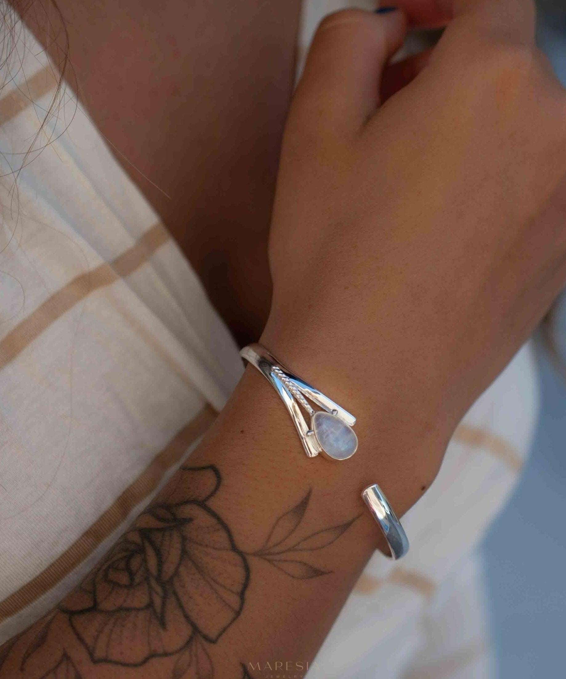 Moonstone Adjustable Bracelet ~ Sterling Silver 925 ~ Handmade ~ Statement ~Jewelry~ Minimalist ~ Genuine Stone ~ MB063