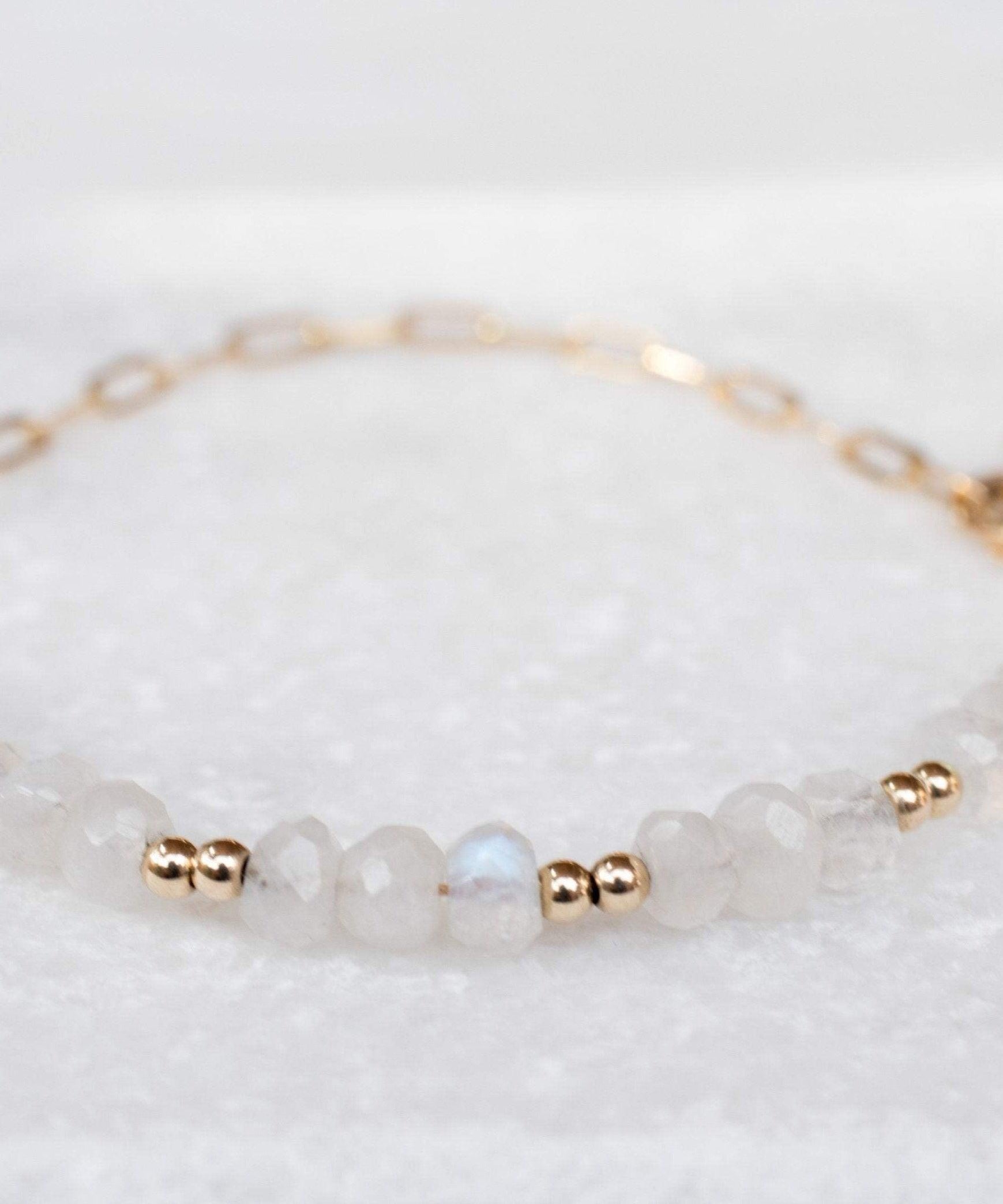 Moonstone Bracelet ~ Gold Filled or Sterling Silver 925 ~ MB018 - Maresia Jewelry