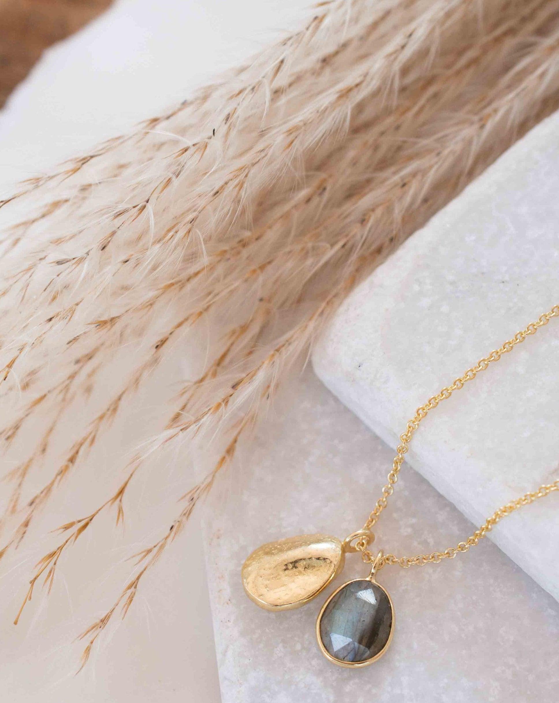 Moonstone, Copper Turquoise or Labradorite Necklace ~ Charm ~ Gold plated 18k ~ Bohemian ~ Nugget ~ MN113