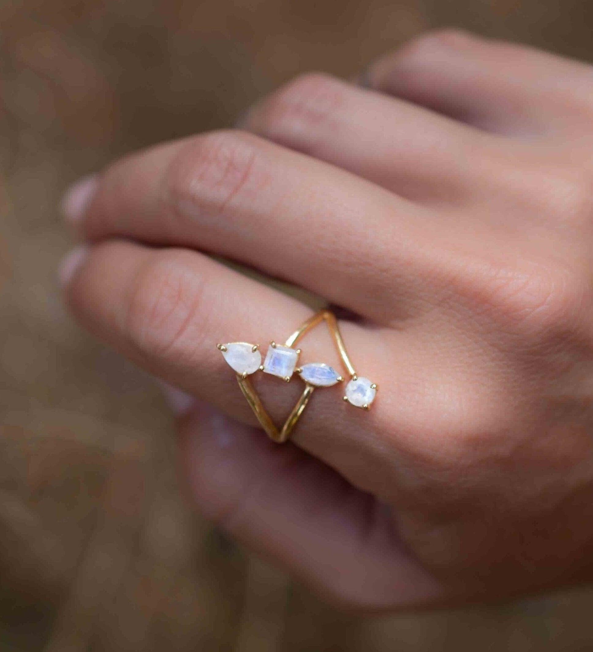 Moonstone Ring ~ Natural Stone ~ 18k Gold Plated ~ Jewelry ~ Handmade ~ Statement Ring ~ Boho ~ MR305