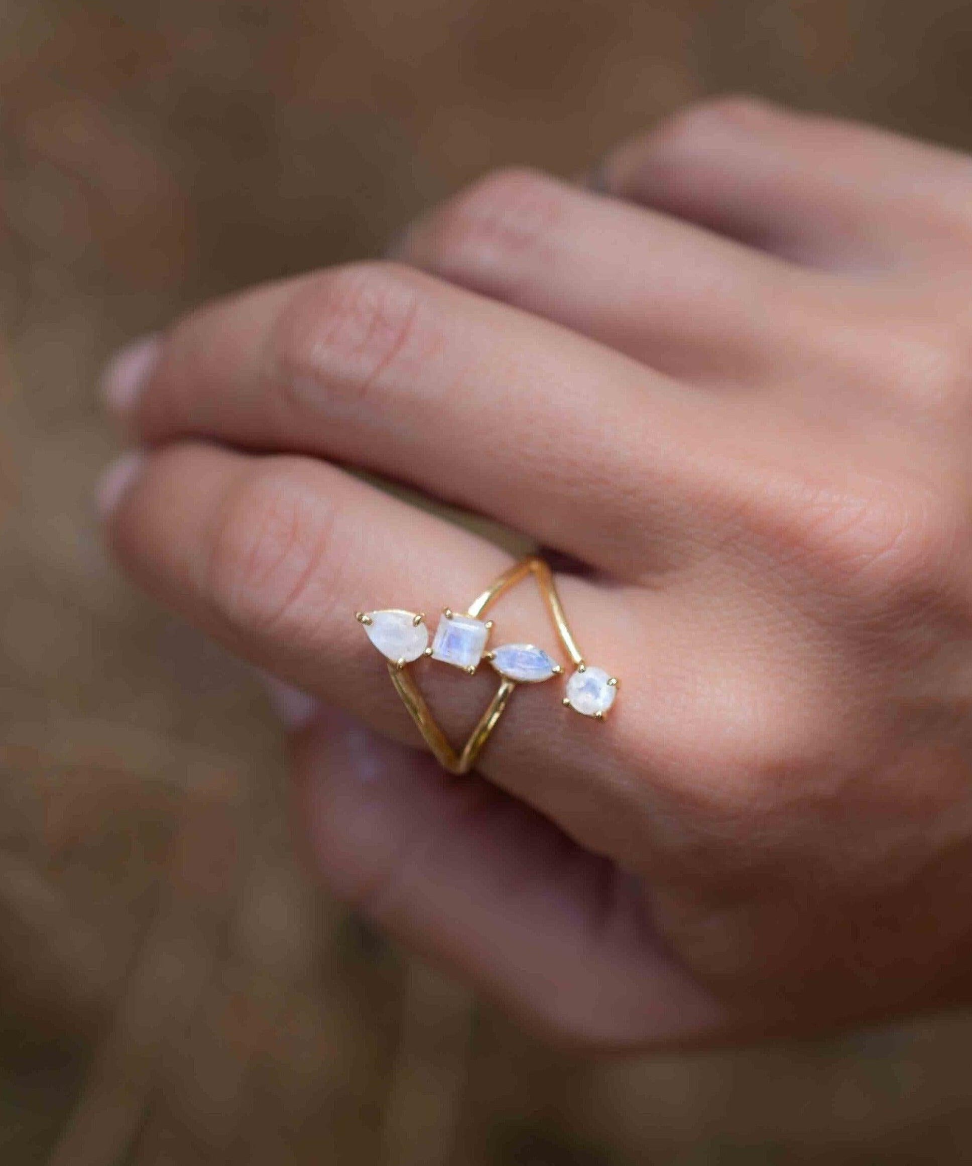 Moonstone Ring ~ Natural Stone ~ 18k Gold Plated ~ Jewelry ~ Handmade ~ Statement Ring ~ Boho ~ MR305