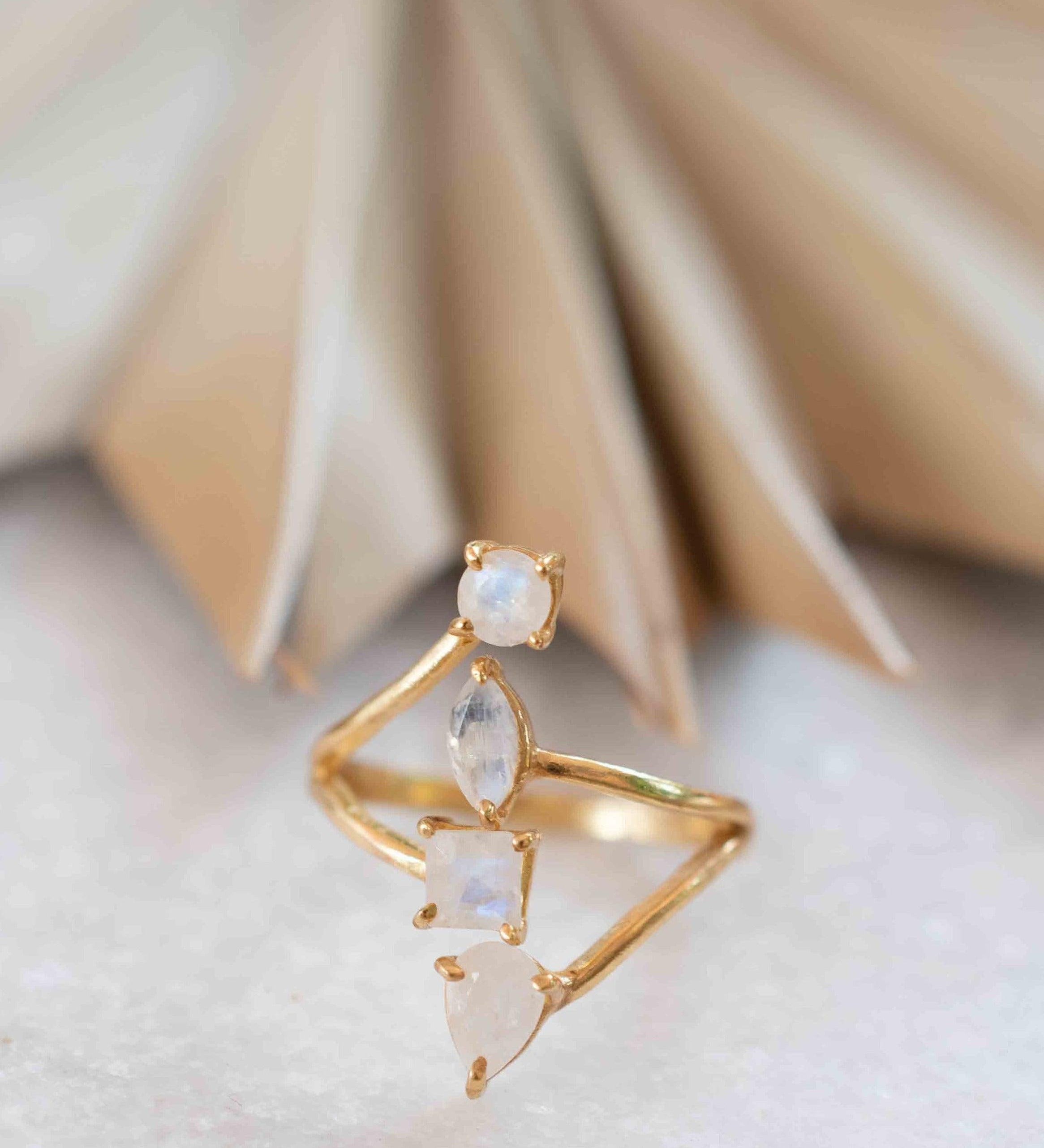 Moonstone Ring ~ Natural Stone ~ 18k Gold Plated ~ Jewelry ~ Handmade ~ Statement Ring ~ Boho ~ MR305