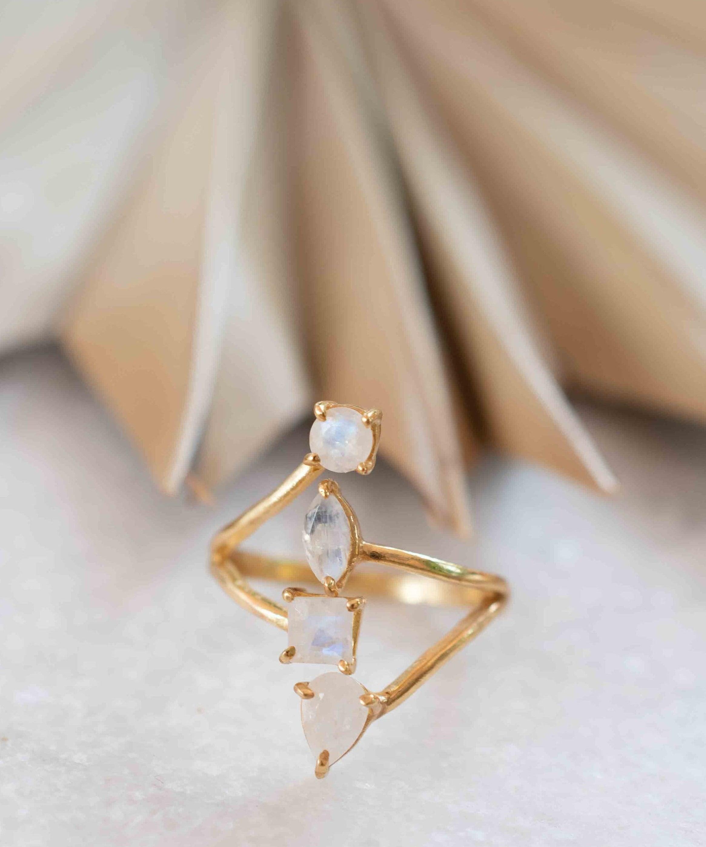Moonstone Ring ~ Natural Stone ~ 18k Gold Plated ~ Jewelry ~ Handmade ~ Statement Ring ~ Boho ~ MR305